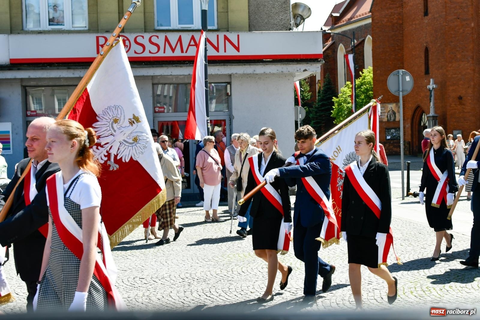 Zdjęcie w galerii na portalu naszraciborz.pl: Święto Narodowe Trzeciego Maja. Obchody w Raciborzu [FOTO i WIDEO] wiadomości z regionu