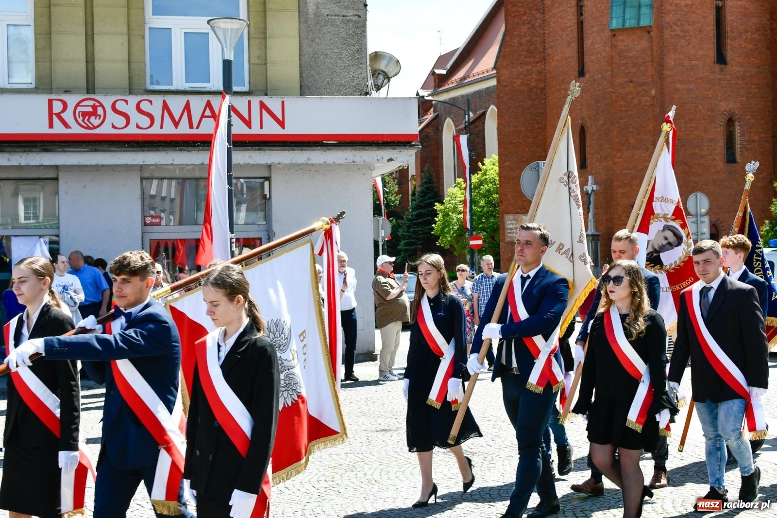 Zdjęcie w galerii na portalu naszraciborz.pl: Święto Narodowe Trzeciego Maja. Obchody w Raciborzu [FOTO i WIDEO] wiadomości z regionu