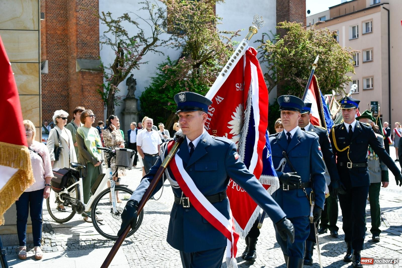 Zdjęcie w galerii na portalu naszraciborz.pl: Święto Narodowe Trzeciego Maja. Obchody w Raciborzu [FOTO i WIDEO] wiadomości z regionu
