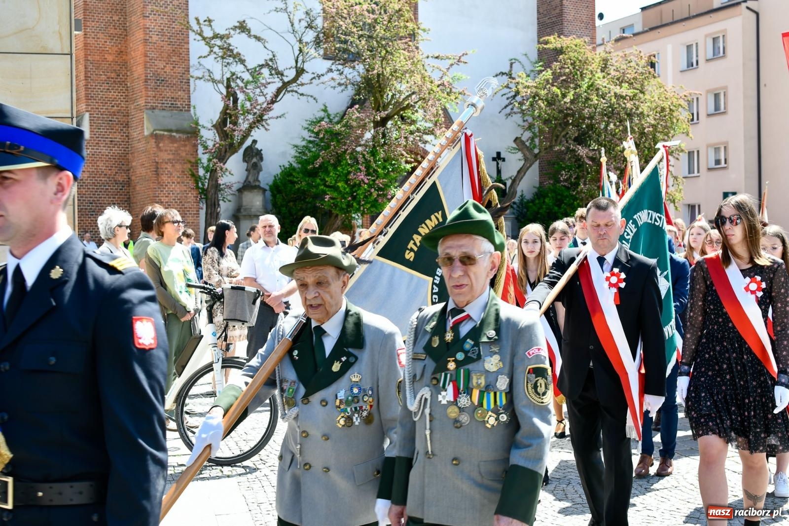 Zdjęcie w galerii na portalu naszraciborz.pl: Święto Narodowe Trzeciego Maja. Obchody w Raciborzu [FOTO i WIDEO] wiadomości z regionu