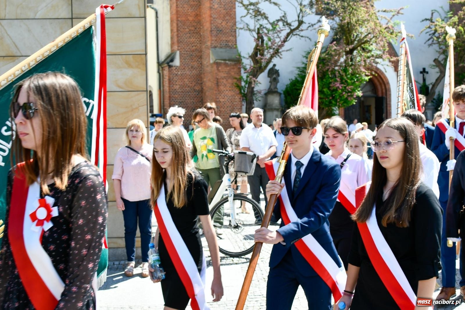 Zdjęcie w galerii na portalu naszraciborz.pl: Święto Narodowe Trzeciego Maja. Obchody w Raciborzu [FOTO i WIDEO] wiadomości z regionu