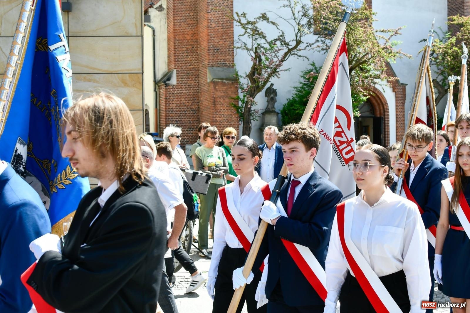Zdjęcie w galerii na portalu naszraciborz.pl: Święto Narodowe Trzeciego Maja. Obchody w Raciborzu [FOTO i WIDEO] wiadomości z regionu