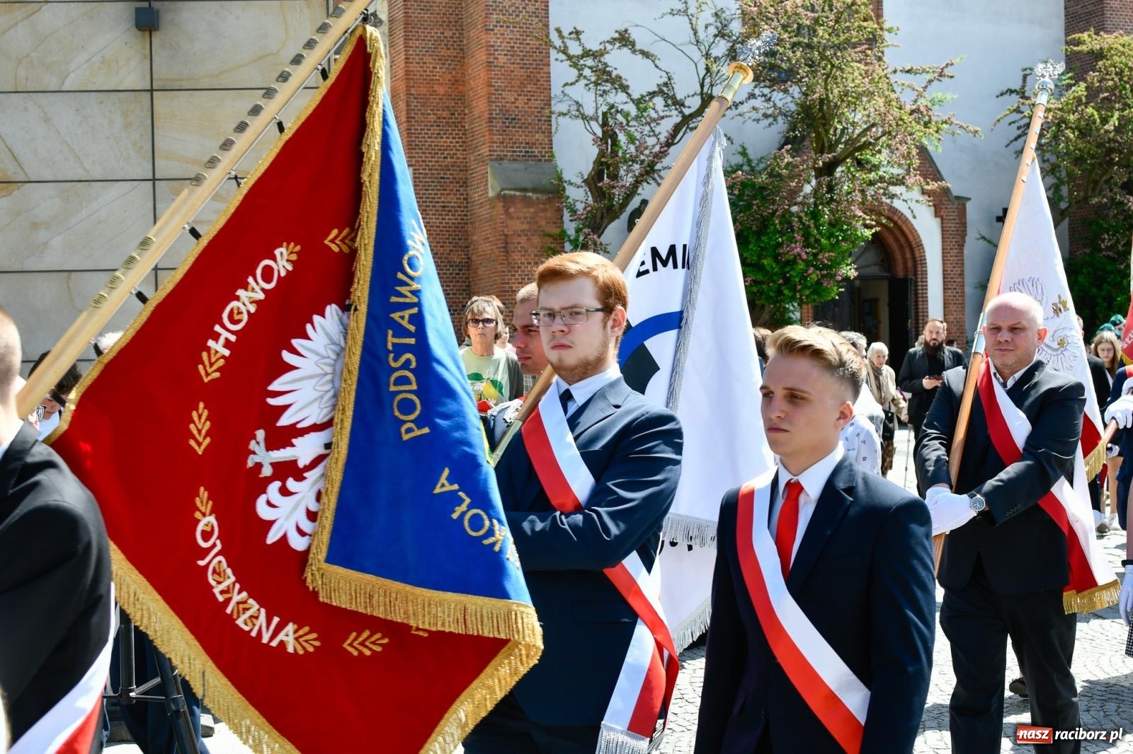 Zdjęcie w galerii na portalu naszraciborz.pl: Święto Narodowe Trzeciego Maja. Obchody w Raciborzu [FOTO i WIDEO] wiadomości z regionu