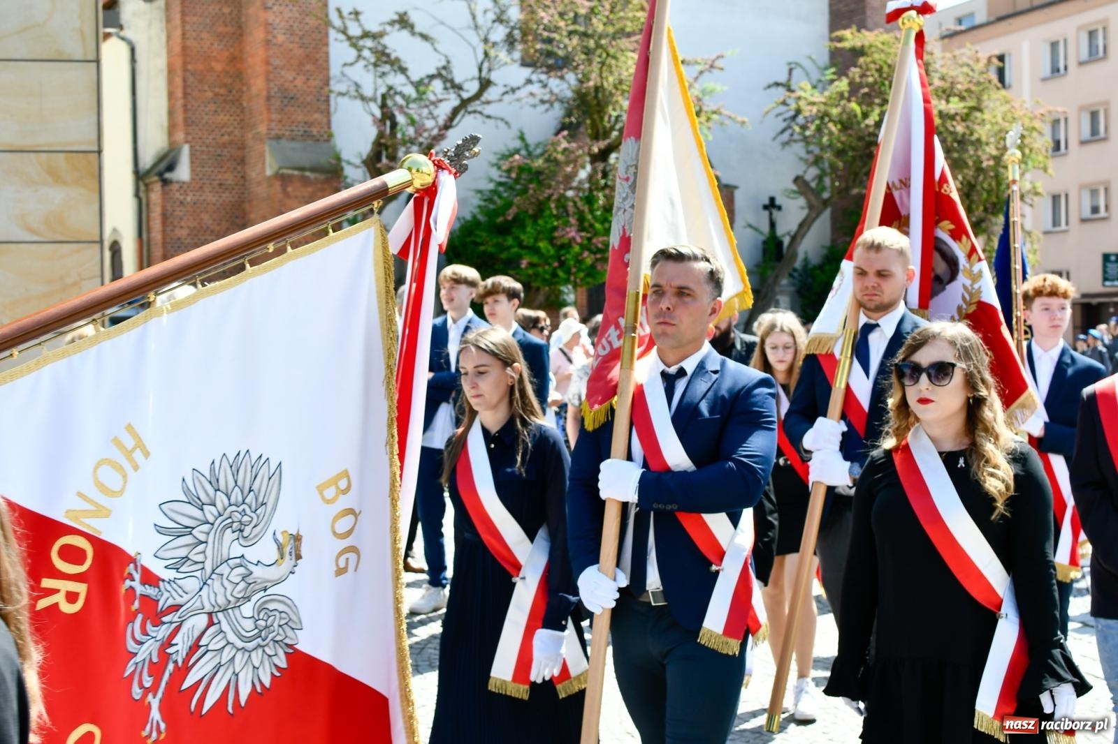 Zdjęcie w galerii na portalu naszraciborz.pl: Święto Narodowe Trzeciego Maja. Obchody w Raciborzu [FOTO i WIDEO] wiadomości z regionu