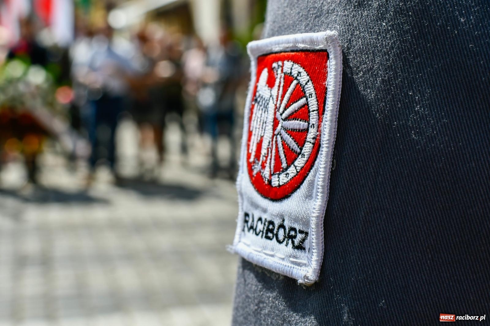 Zdjęcie w galerii na portalu naszraciborz.pl: Święto Narodowe Trzeciego Maja. Obchody w Raciborzu [FOTO i WIDEO] wiadomości z regionu