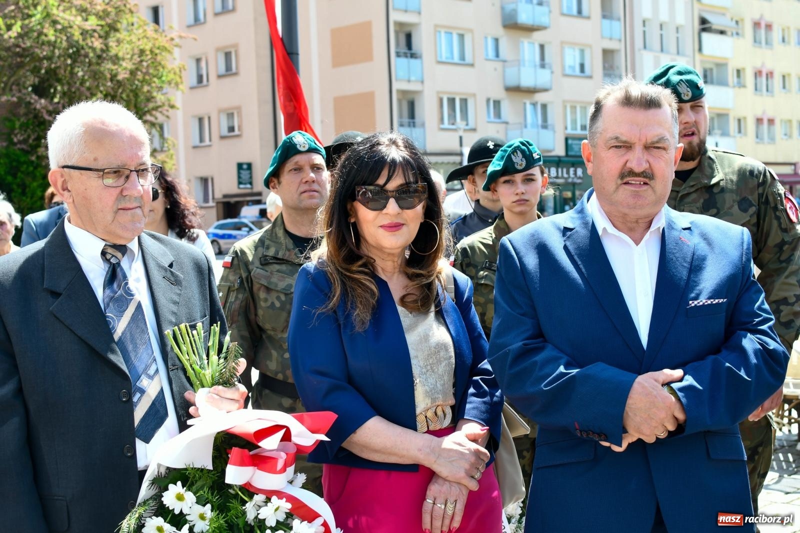 Zdjęcie w galerii na portalu naszraciborz.pl: Święto Narodowe Trzeciego Maja. Obchody w Raciborzu [FOTO i WIDEO] wiadomości z regionu