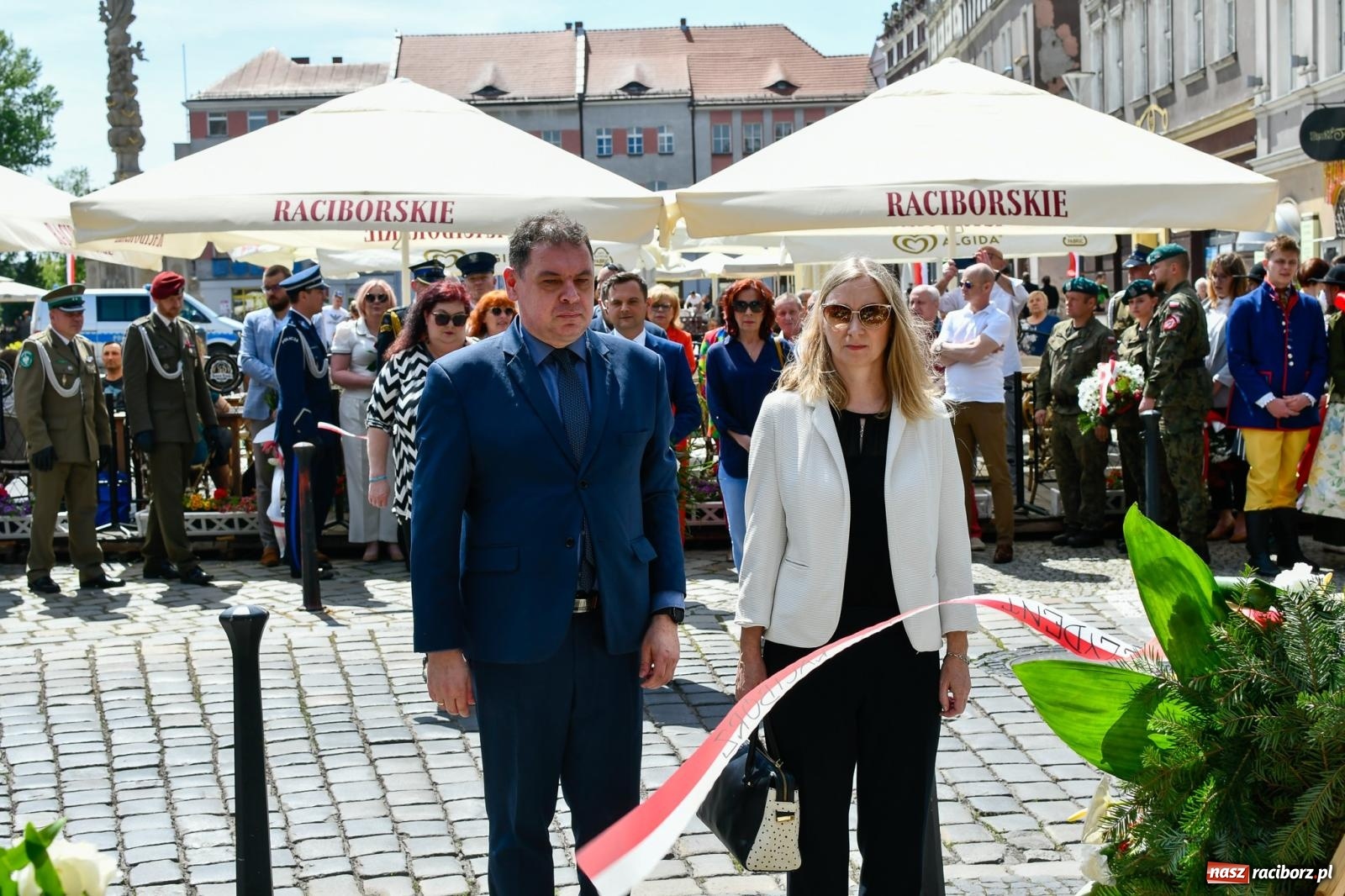 Zdjęcie w galerii na portalu naszraciborz.pl: Święto Narodowe Trzeciego Maja. Obchody w Raciborzu [FOTO i WIDEO] wiadomości z regionu