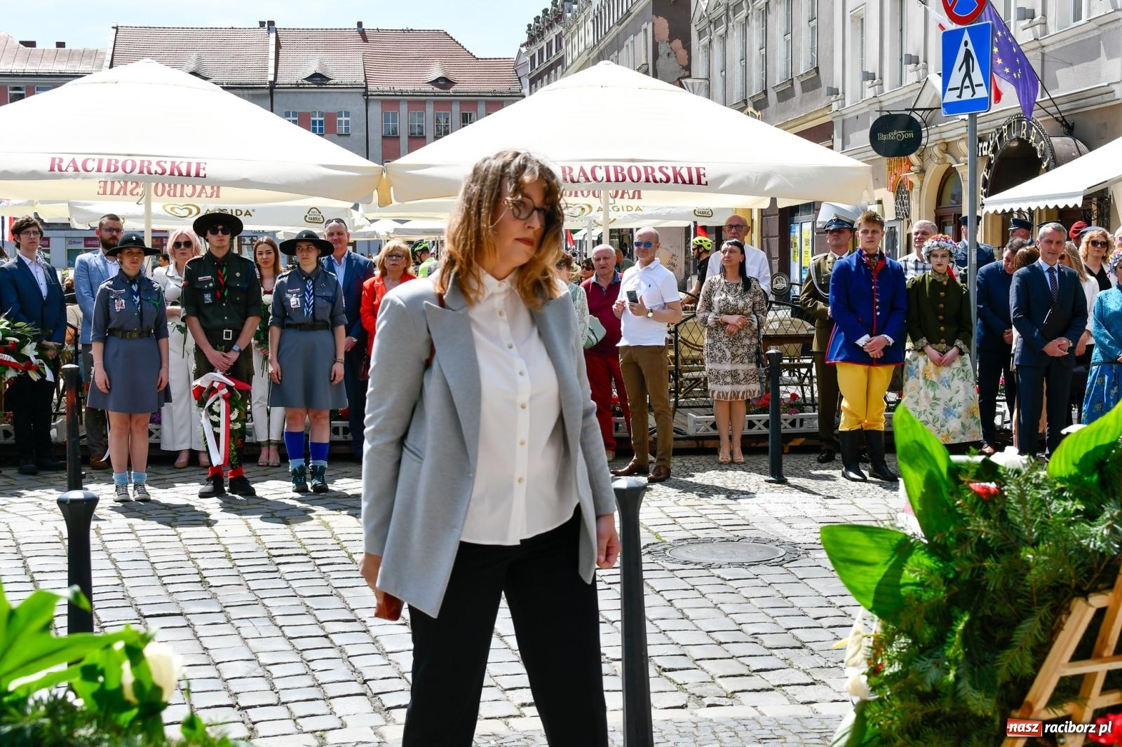 Zdjęcie w galerii na portalu naszraciborz.pl: Święto Narodowe Trzeciego Maja. Obchody w Raciborzu [FOTO i WIDEO] wiadomości z regionu