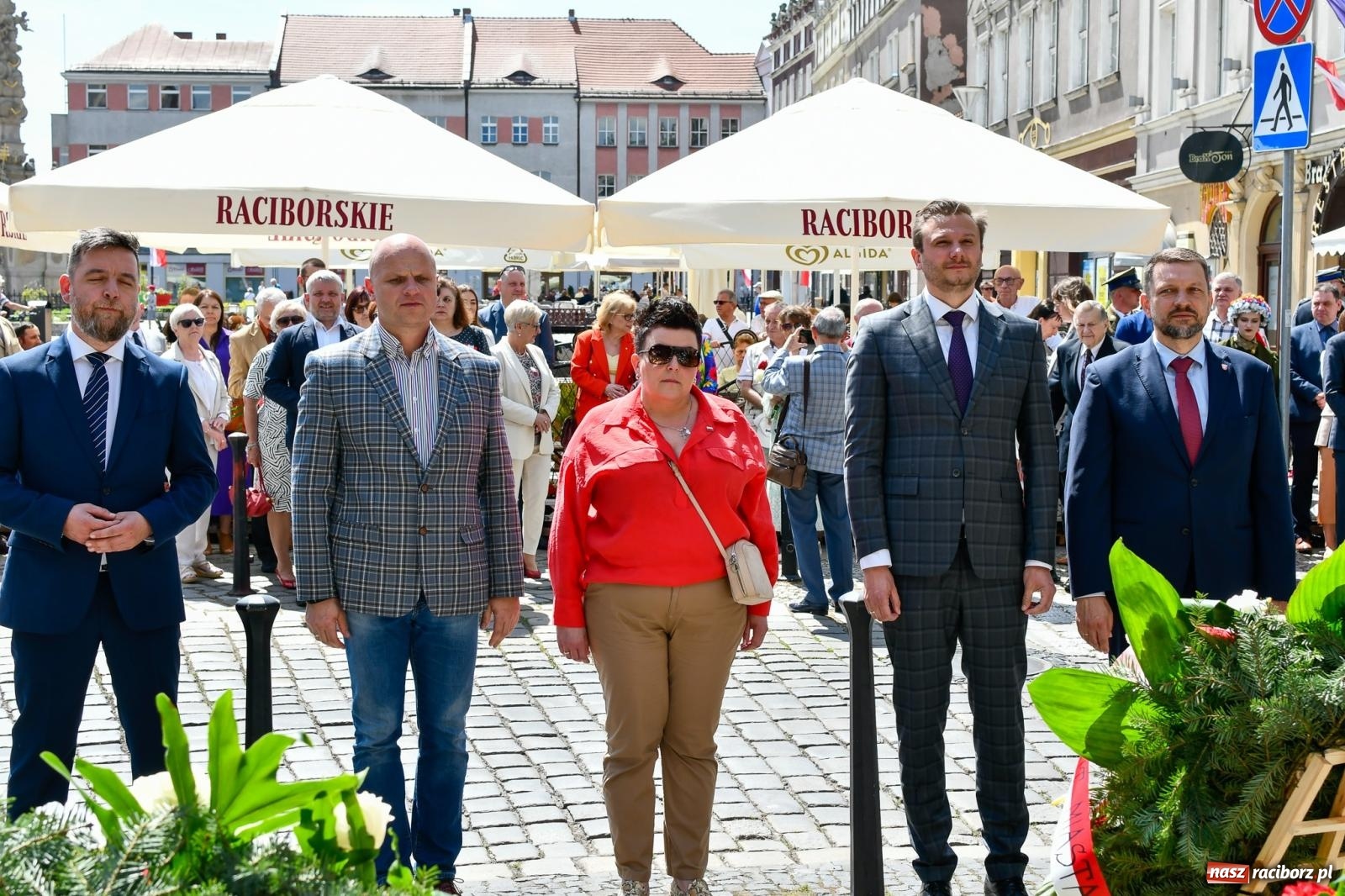 Zdjęcie w galerii na portalu naszraciborz.pl: Święto Narodowe Trzeciego Maja. Obchody w Raciborzu [FOTO i WIDEO] wiadomości z regionu