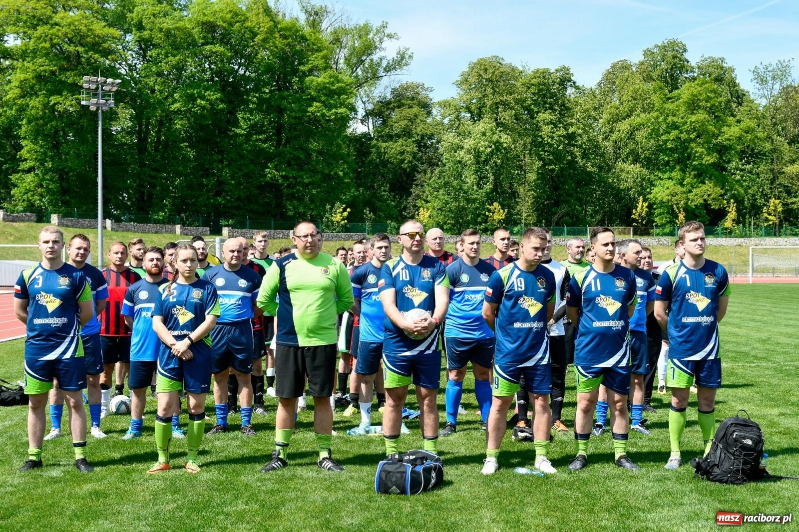 Zdjęcie w galerii na portalu naszraciborz.pl: Policyjna parada na I Memoriale im. asp. Michała Kędzierskiego [FOTO i WIDEO] wiadomości z regionu