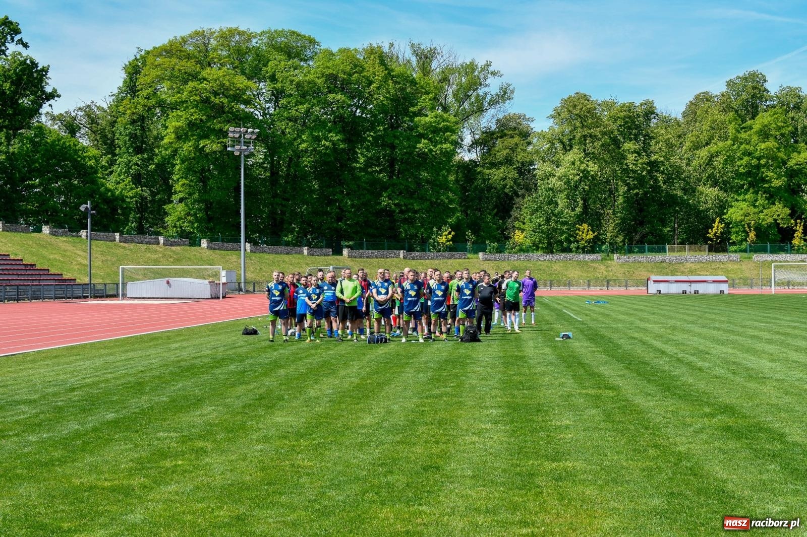 Zdjęcie w galerii na portalu naszraciborz.pl: Policyjna parada na I Memoriale im. asp. Michała Kędzierskiego [FOTO i WIDEO] wiadomości z regionu