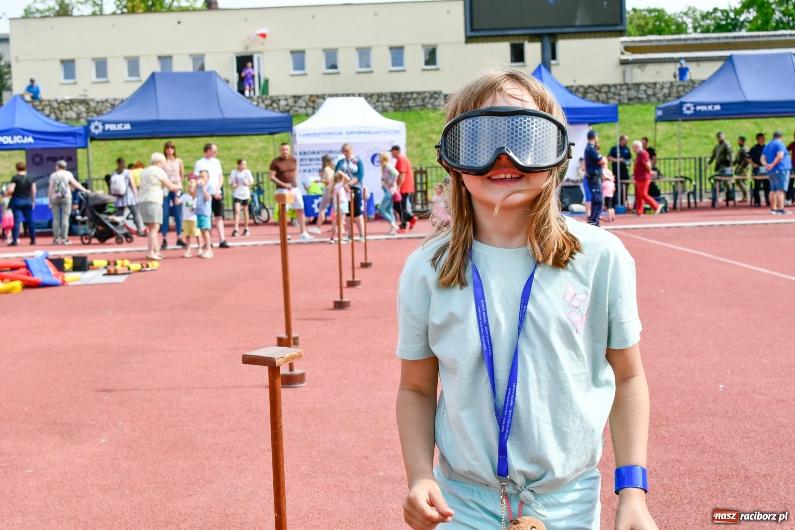 Zdjęcie w galerii na portalu naszraciborz.pl: Policyjna parada na I Memoriale im. asp. Michała Kędzierskiego [FOTO i WIDEO] wiadomości z regionu
