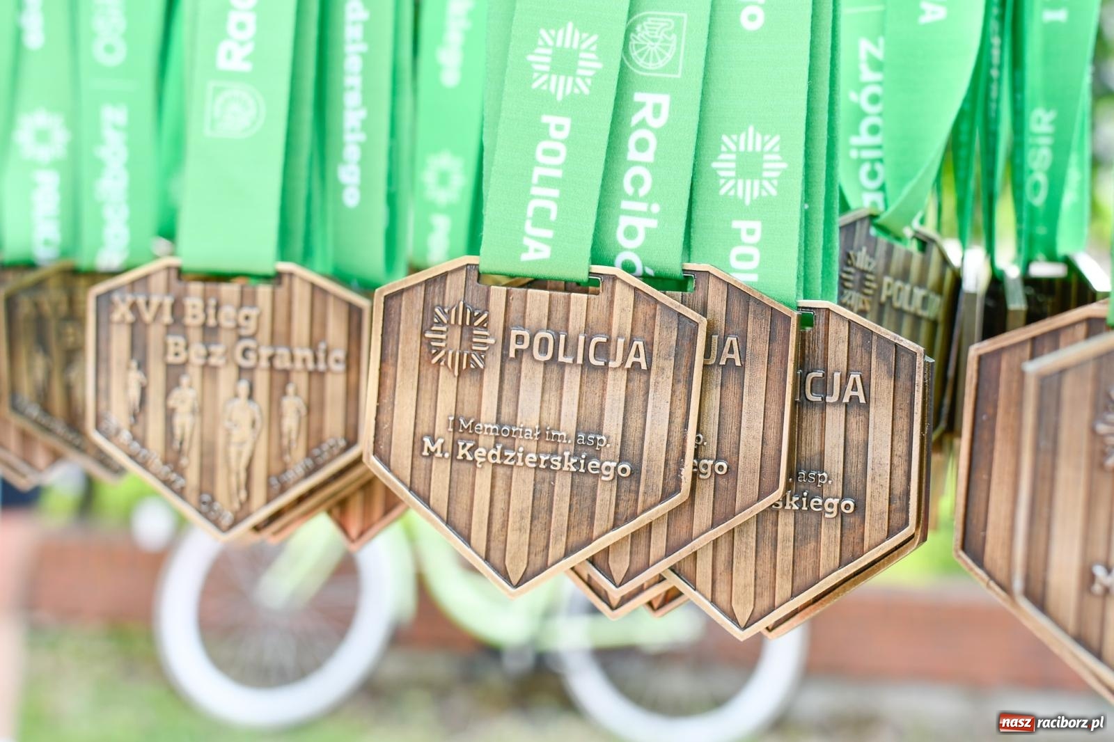 Zdjęcie w galerii na portalu naszraciborz.pl: Mateusz Mrówka wygrał XVI Bieg bez Granic [FOTO i WIDEO] wiadomości z regionu