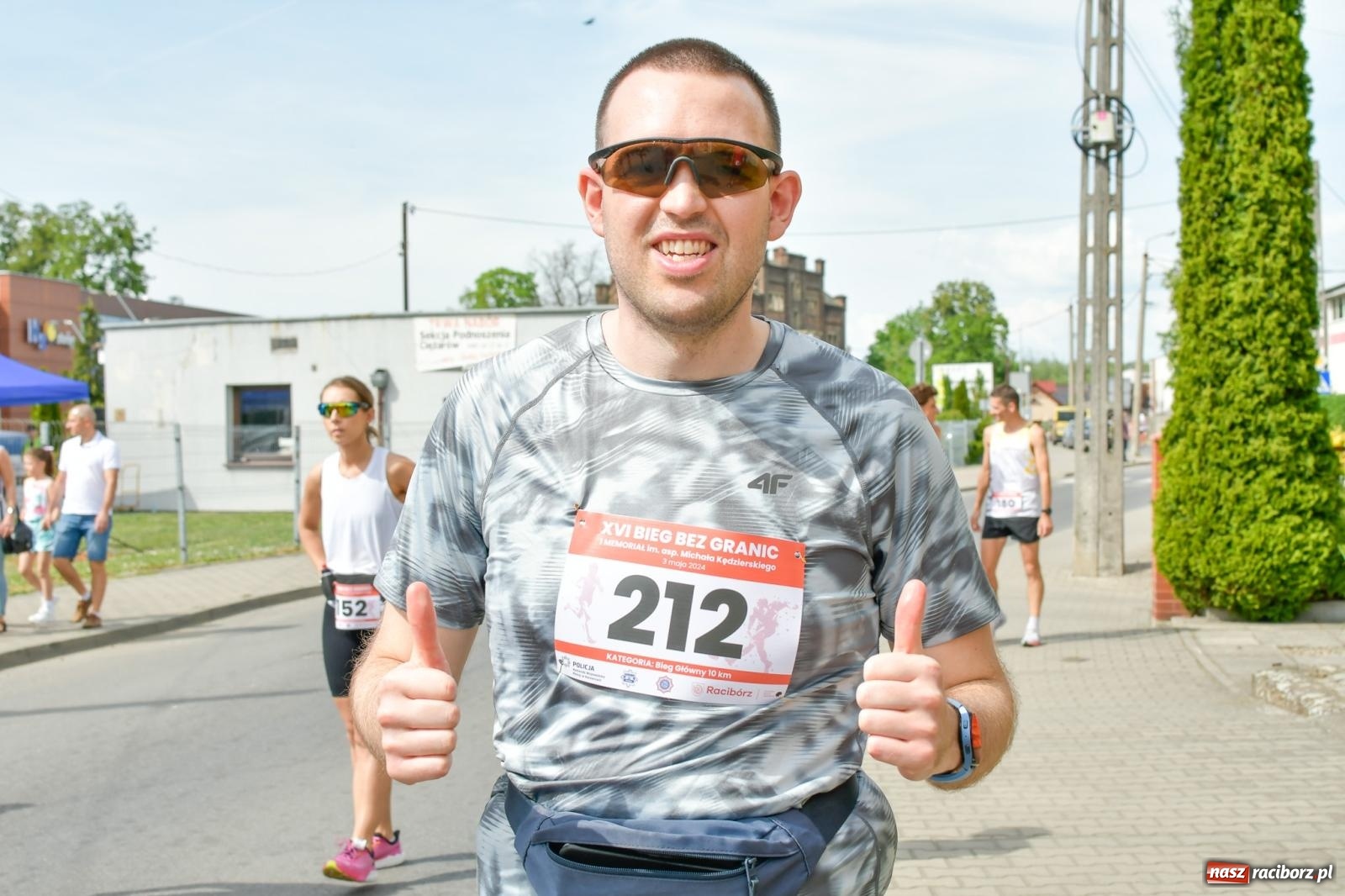 Zdjęcie w galerii na portalu naszraciborz.pl: Mateusz Mrówka wygrał XVI Bieg bez Granic [FOTO i WIDEO] wiadomości z regionu