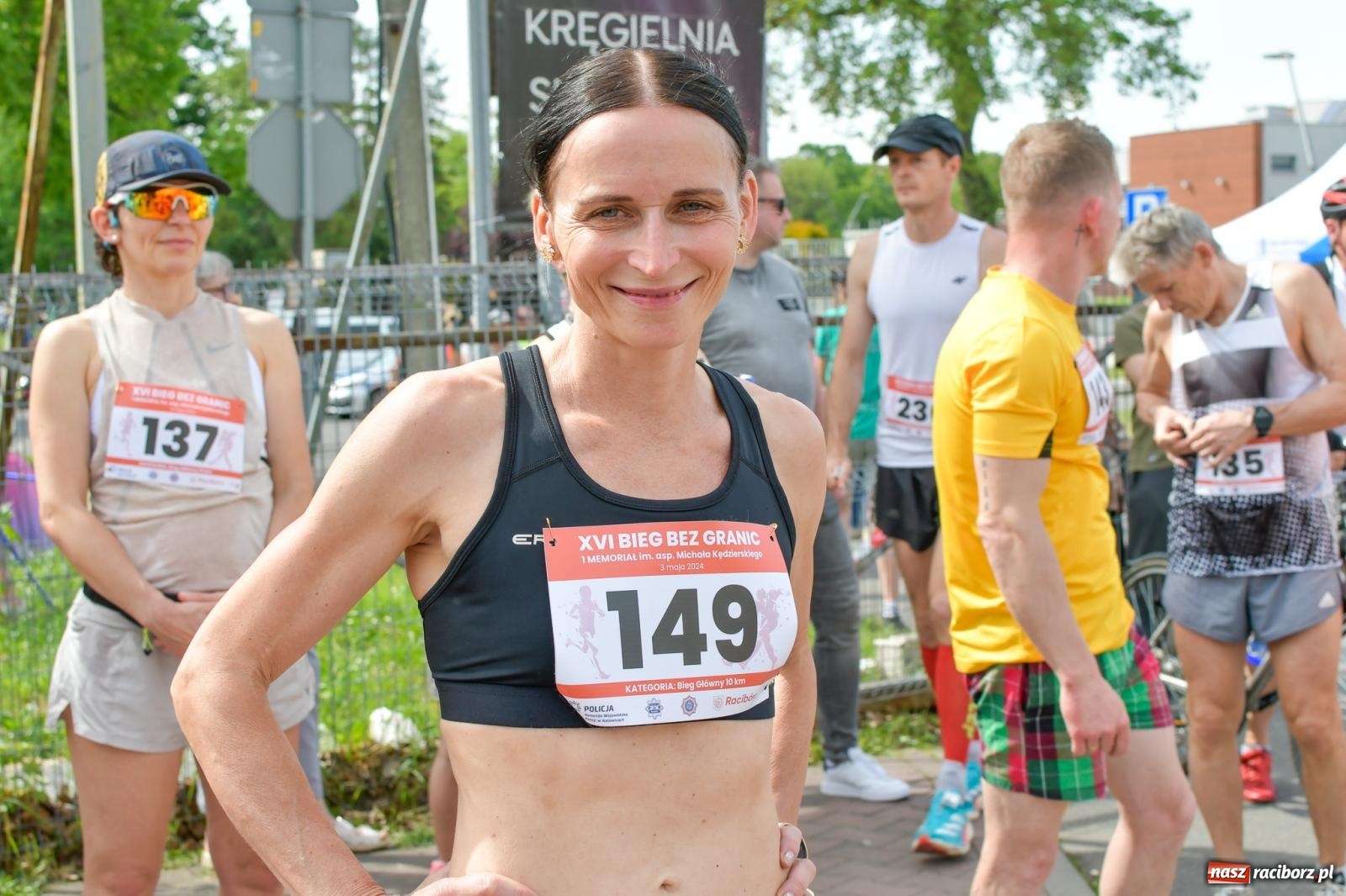 Zdjęcie w galerii na portalu naszraciborz.pl: Mateusz Mrówka wygrał XVI Bieg bez Granic [FOTO i WIDEO] wiadomości z regionu