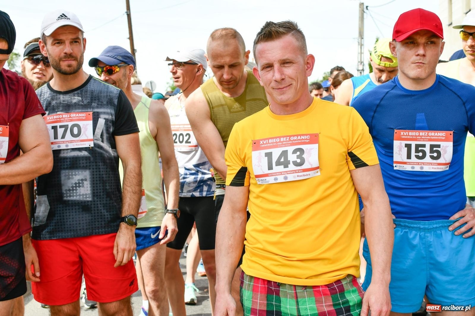 Zdjęcie w galerii na portalu naszraciborz.pl: Mateusz Mrówka wygrał XVI Bieg bez Granic [FOTO i WIDEO] wiadomości z regionu