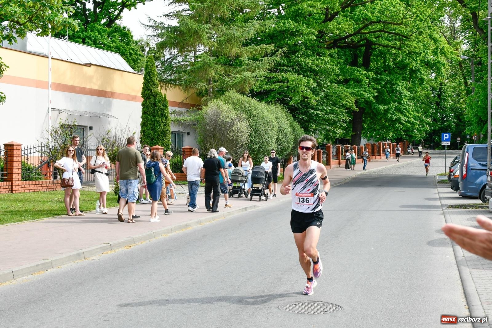 Zdjęcie w galerii na portalu naszraciborz.pl: Mateusz Mrówka wygrał XVI Bieg bez Granic [FOTO i WIDEO] wiadomości z regionu