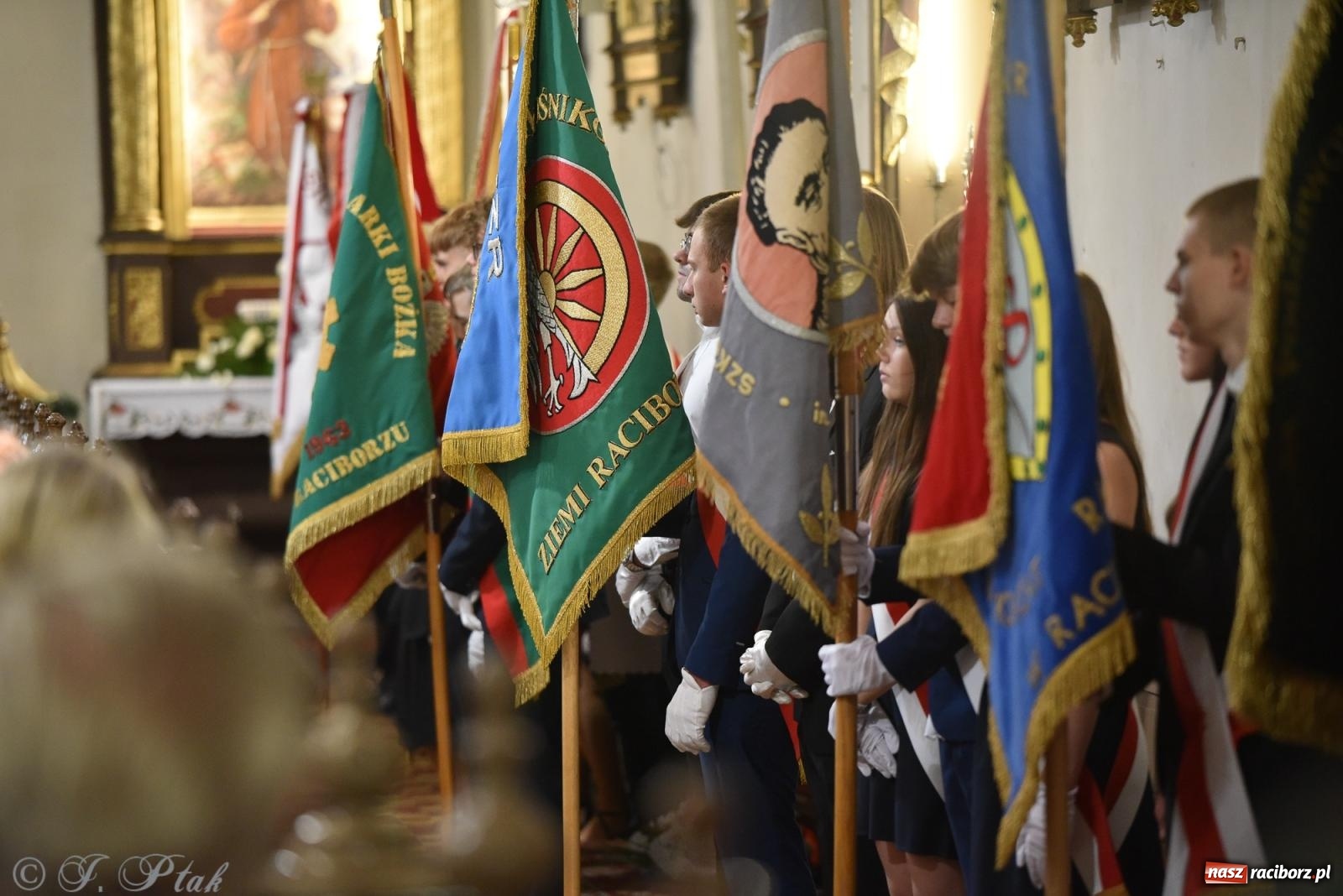 Zdjęcie w galerii na portalu naszraciborz.pl: Radosna patriotyczna majówka w Raciborzu [FOTO i WIDEO] wiadomości z regionu