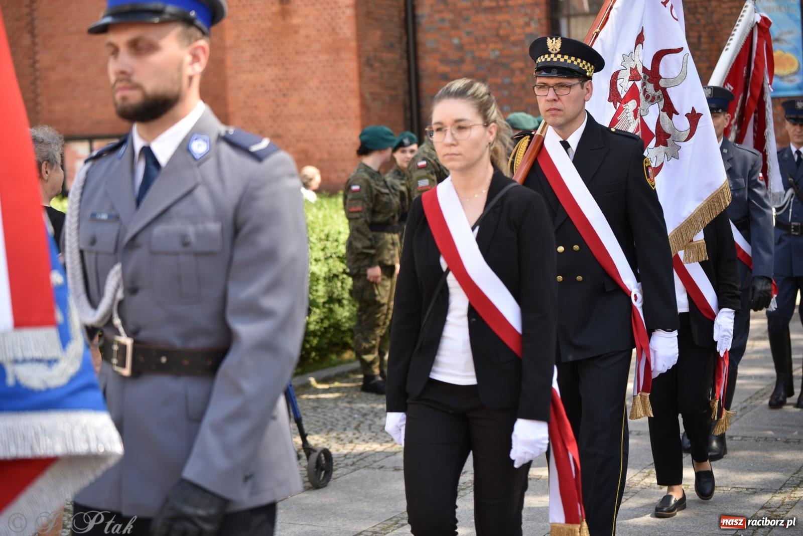 Zdjęcie w galerii na portalu naszraciborz.pl: Radosna patriotyczna majówka w Raciborzu [FOTO i WIDEO] wiadomości z regionu