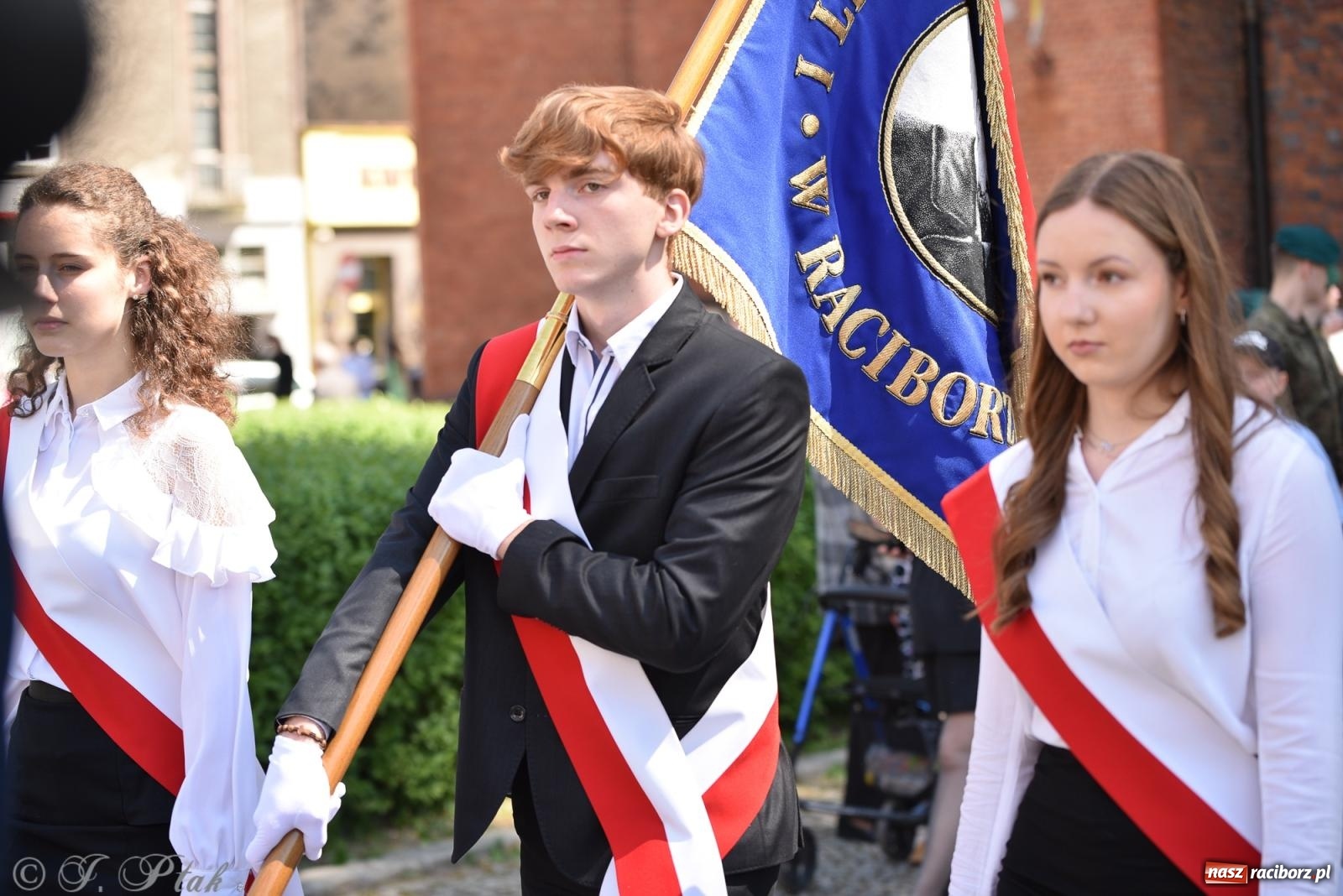 Zdjęcie w galerii na portalu naszraciborz.pl: Radosna patriotyczna majówka w Raciborzu [FOTO i WIDEO] wiadomości z regionu