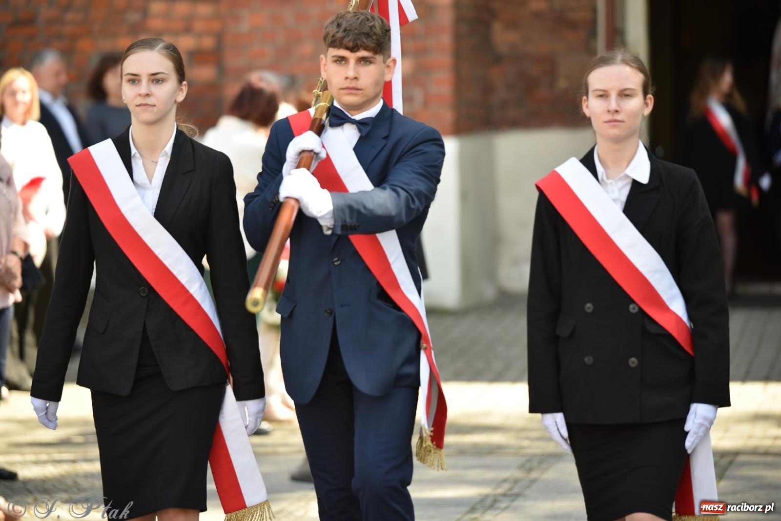Zdjęcie w galerii na portalu naszraciborz.pl: Radosna patriotyczna majówka w Raciborzu [FOTO i WIDEO] wiadomości z regionu
