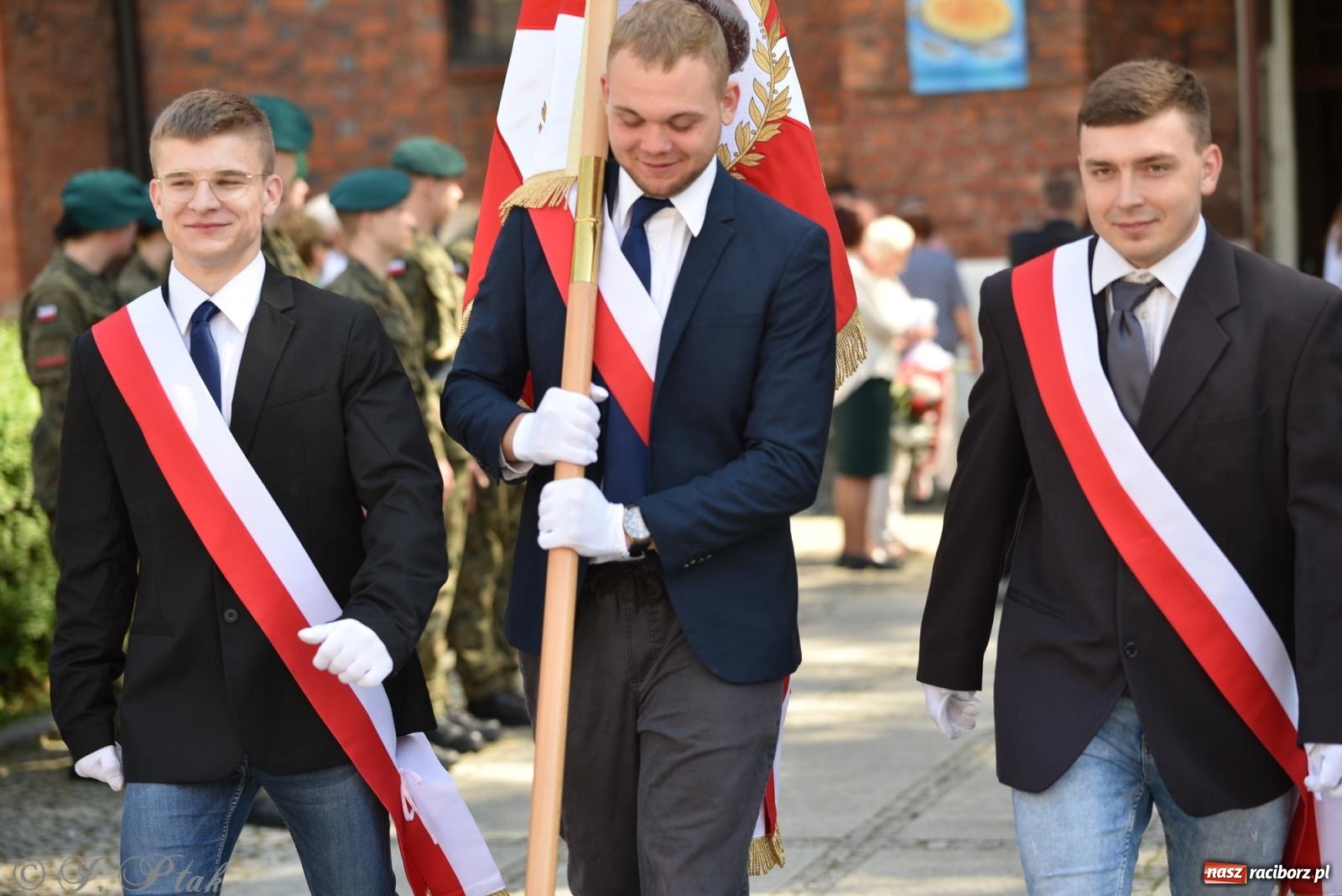 Zdjęcie w galerii na portalu naszraciborz.pl: Radosna patriotyczna majówka w Raciborzu [FOTO i WIDEO] wiadomości z regionu