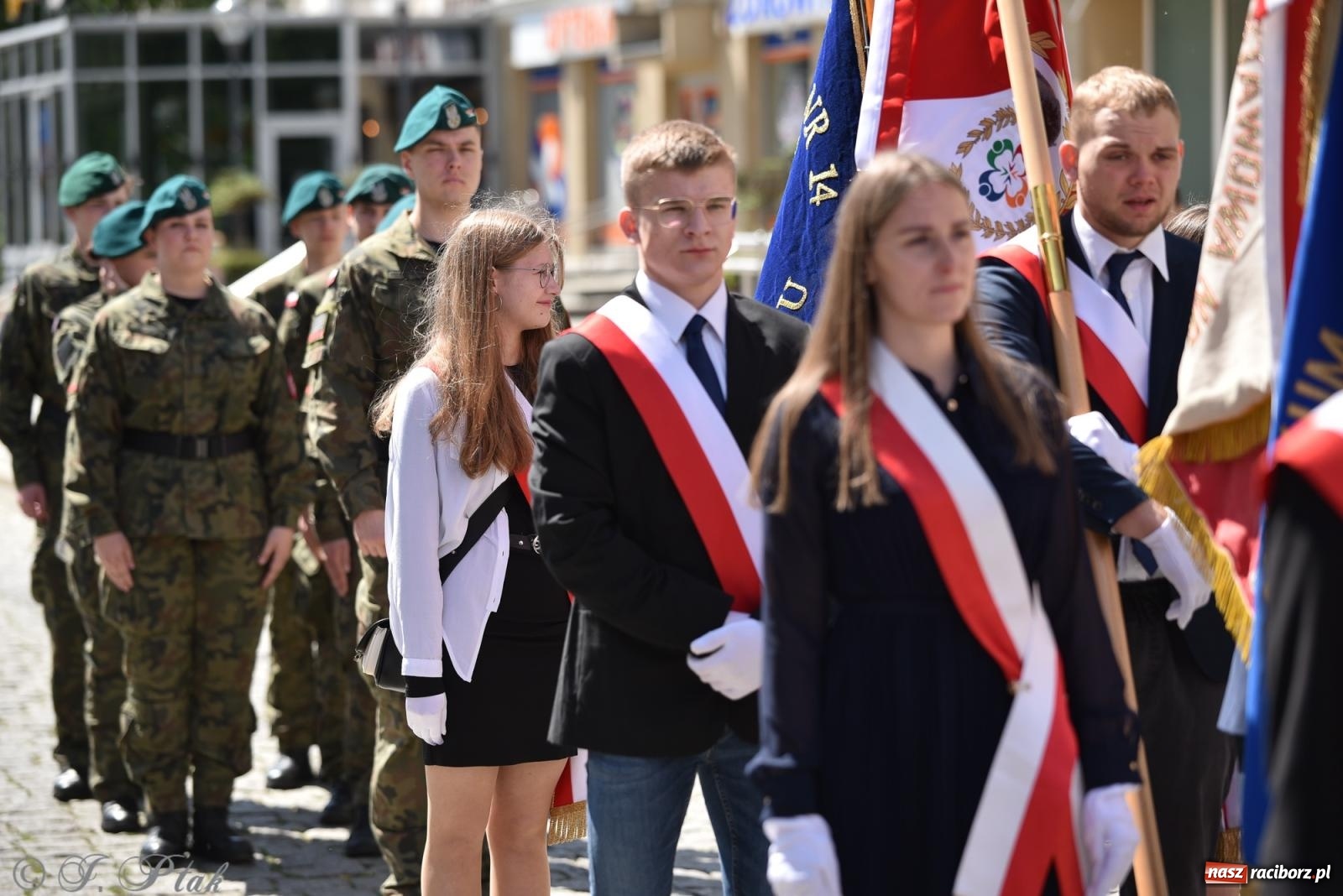 Zdjęcie w galerii na portalu naszraciborz.pl: Radosna patriotyczna majówka w Raciborzu [FOTO i WIDEO] wiadomości z regionu