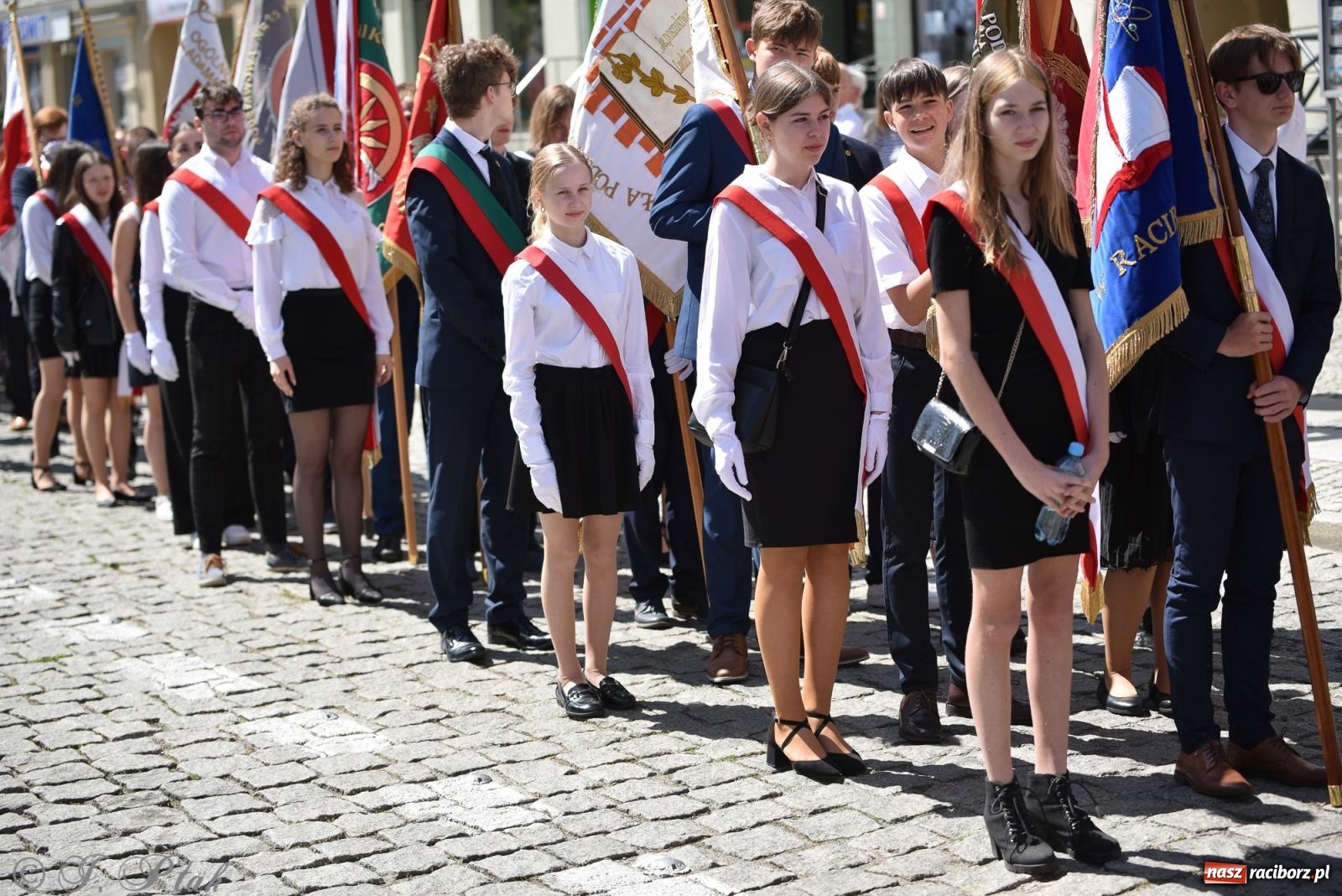 Zdjęcie w galerii na portalu naszraciborz.pl: Radosna patriotyczna majówka w Raciborzu [FOTO i WIDEO] wiadomości z regionu
