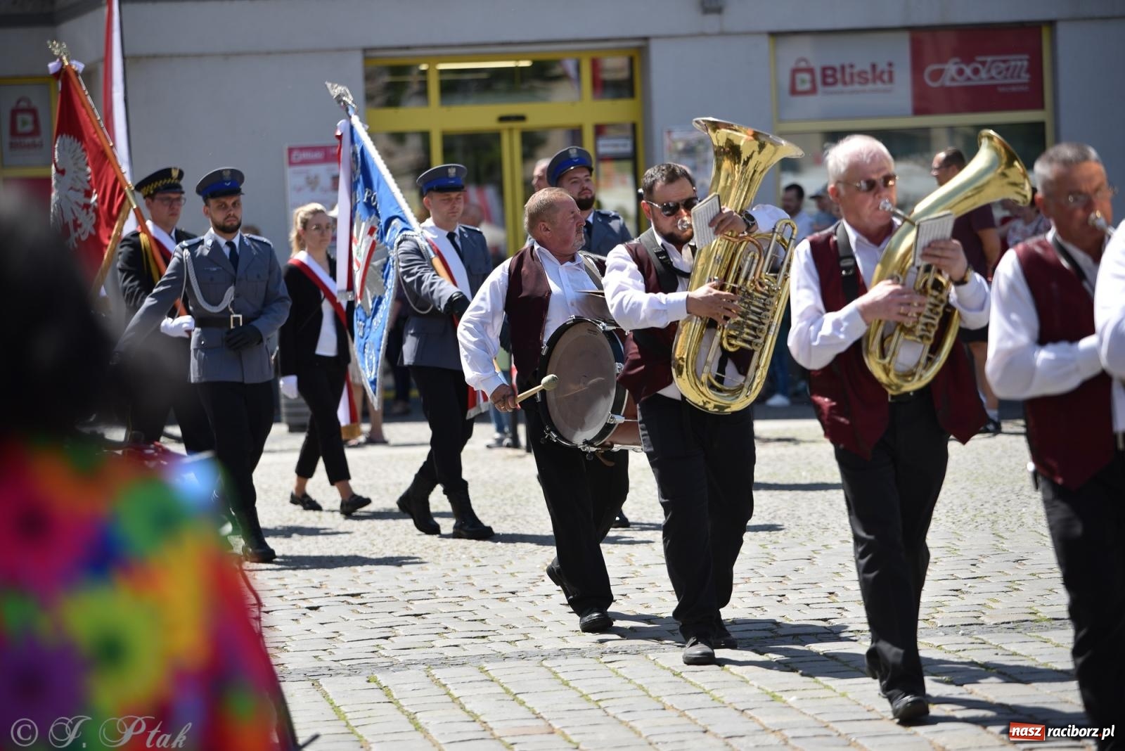 Zdjęcie w galerii na portalu naszraciborz.pl: Radosna patriotyczna majówka w Raciborzu [FOTO i WIDEO] wiadomości z regionu