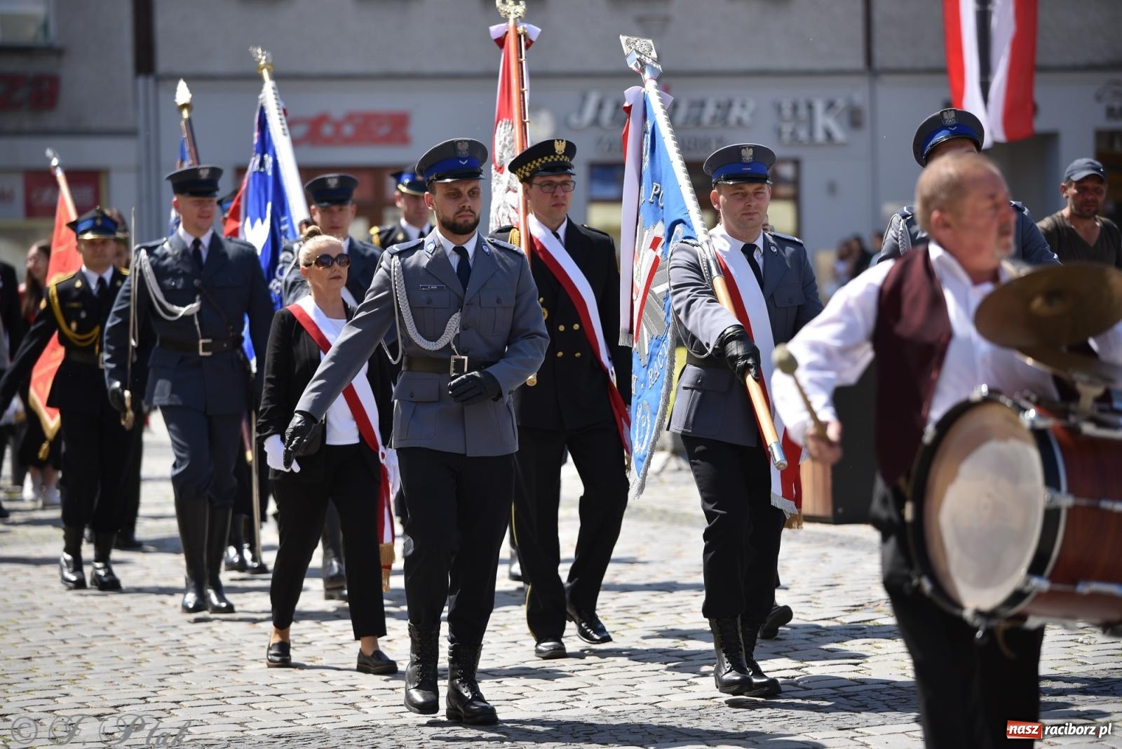 Zdjęcie w galerii na portalu naszraciborz.pl: Radosna patriotyczna majówka w Raciborzu [FOTO i WIDEO] wiadomości z regionu