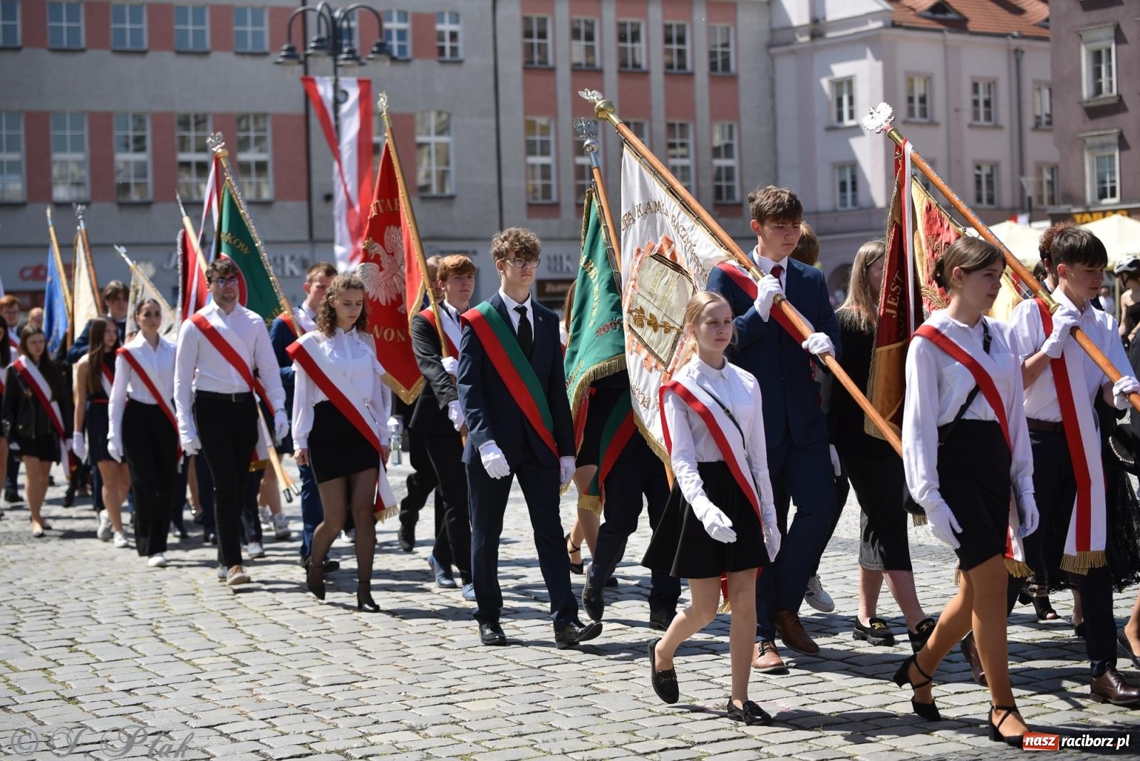 Zdjęcie w galerii na portalu naszraciborz.pl: Radosna patriotyczna majówka w Raciborzu [FOTO i WIDEO] wiadomości z regionu