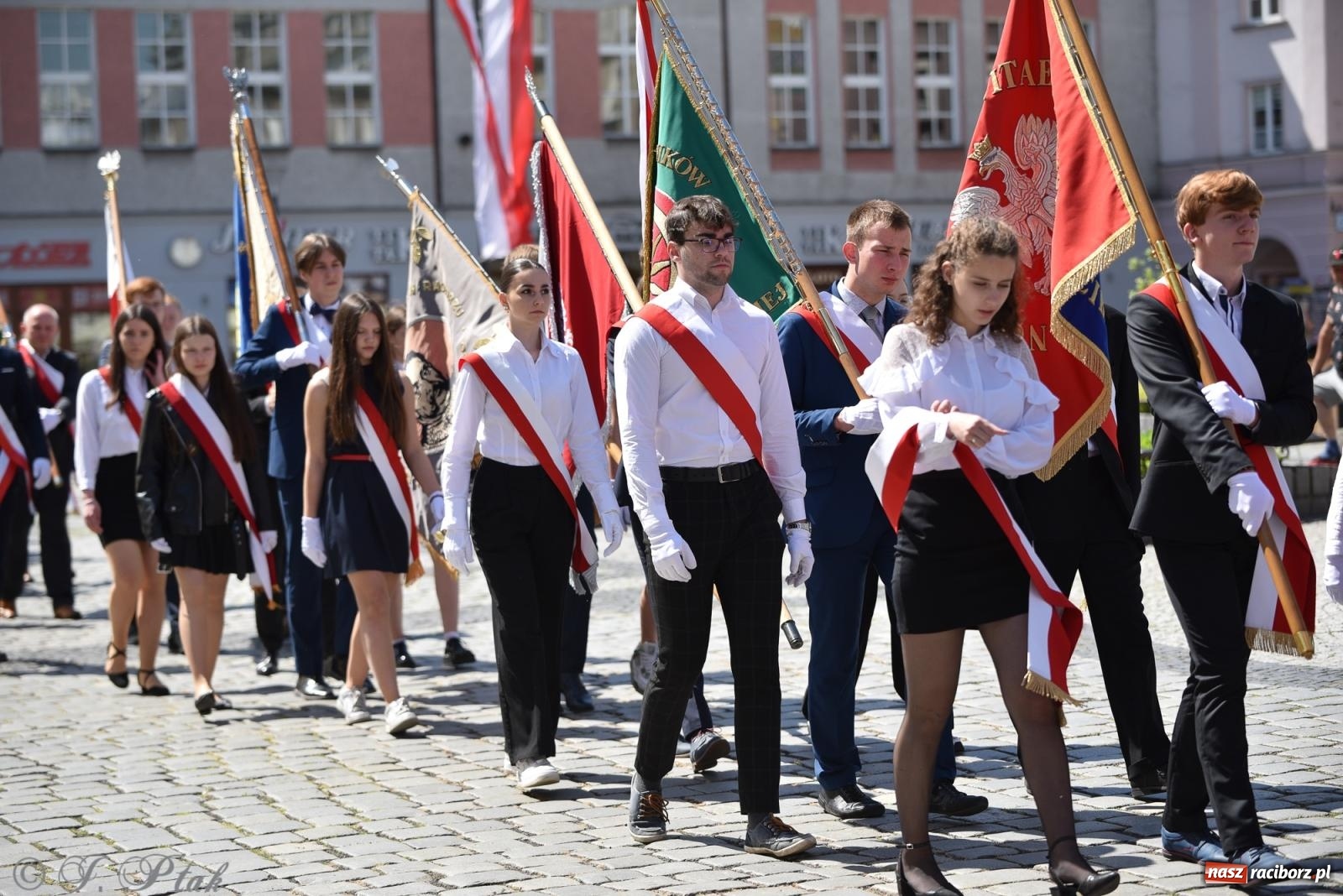 Zdjęcie w galerii na portalu naszraciborz.pl: Radosna patriotyczna majówka w Raciborzu [FOTO i WIDEO] wiadomości z regionu