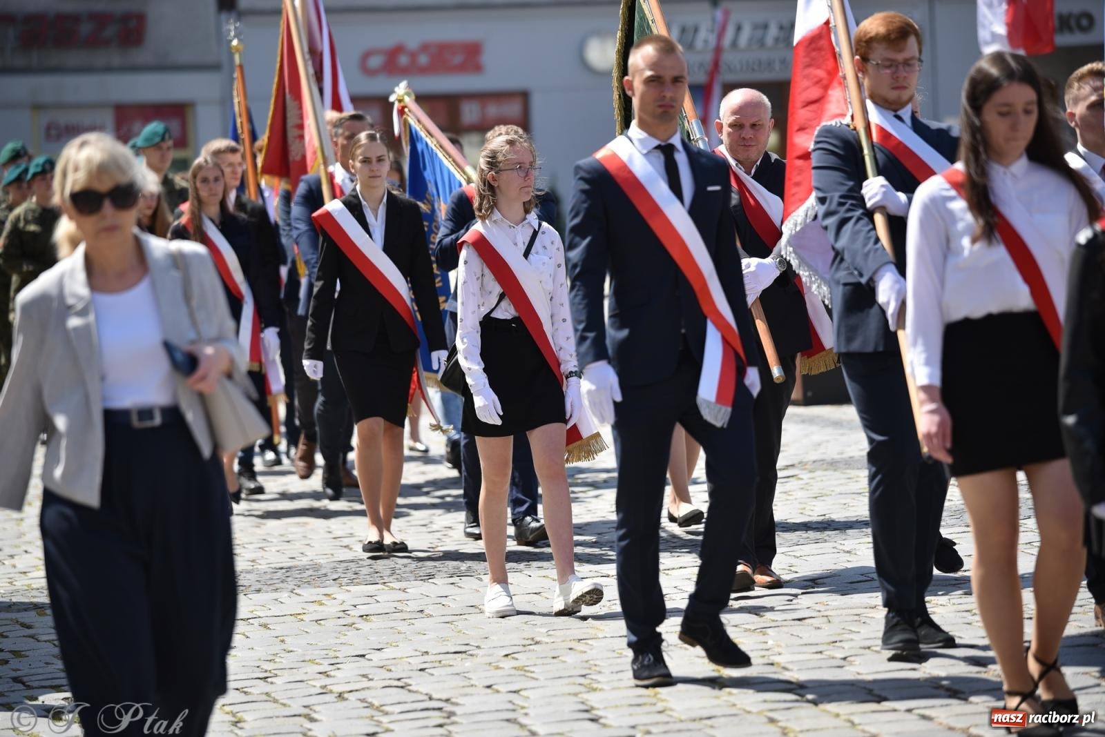Zdjęcie w galerii na portalu naszraciborz.pl: Radosna patriotyczna majówka w Raciborzu [FOTO i WIDEO] wiadomości z regionu