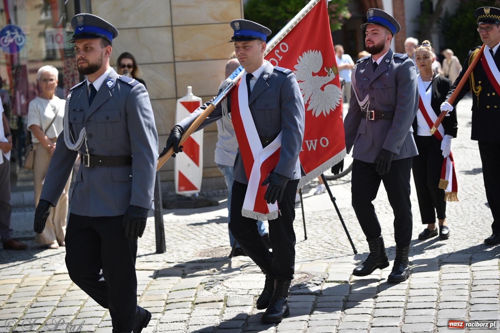 Zdjęcie w galerii na portalu naszraciborz.pl: Radosna patriotyczna majówka w Raciborzu [FOTO i WIDEO] wiadomości z regionu