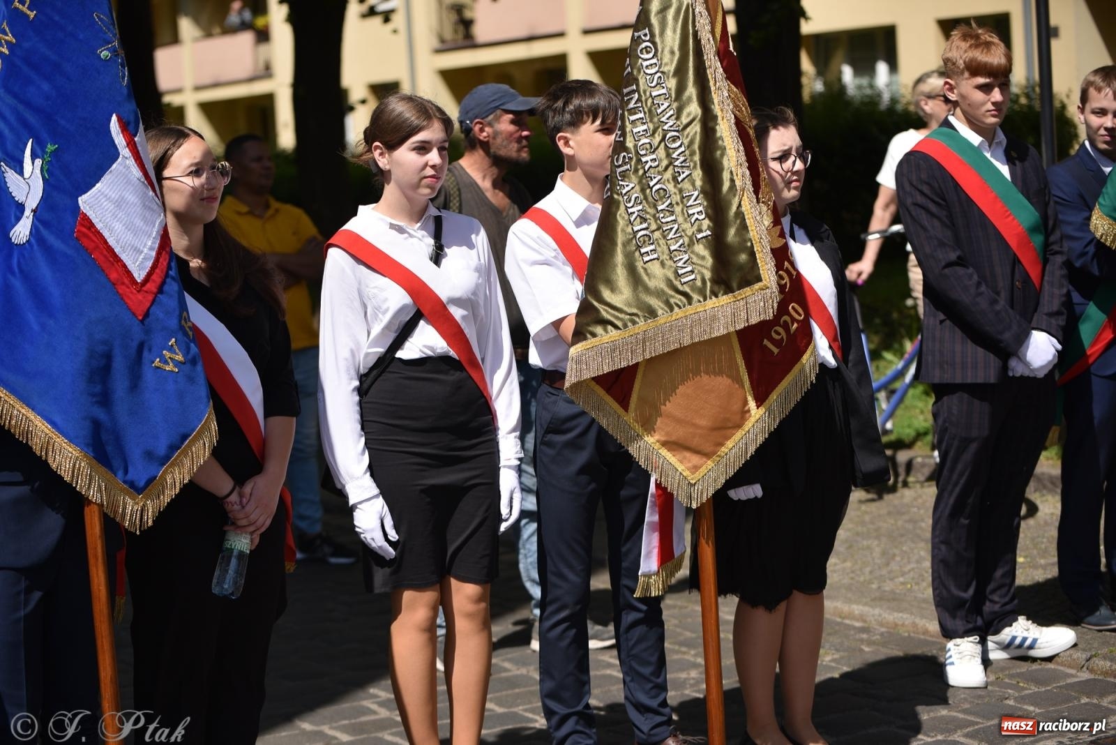 Zdjęcie w galerii na portalu naszraciborz.pl: Radosna patriotyczna majówka w Raciborzu [FOTO i WIDEO] wiadomości z regionu