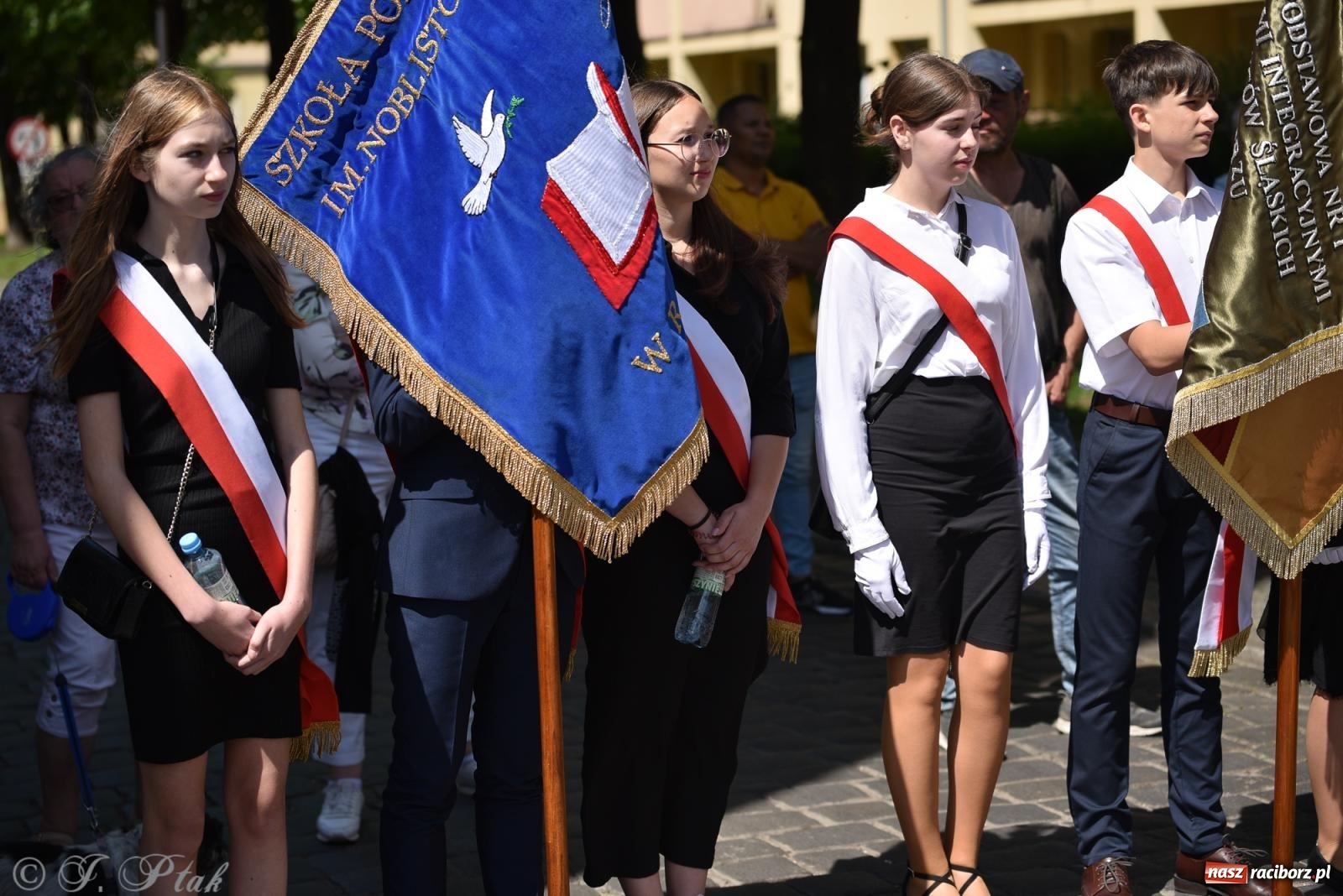 Zdjęcie w galerii na portalu naszraciborz.pl: Radosna patriotyczna majówka w Raciborzu [FOTO i WIDEO] wiadomości z regionu