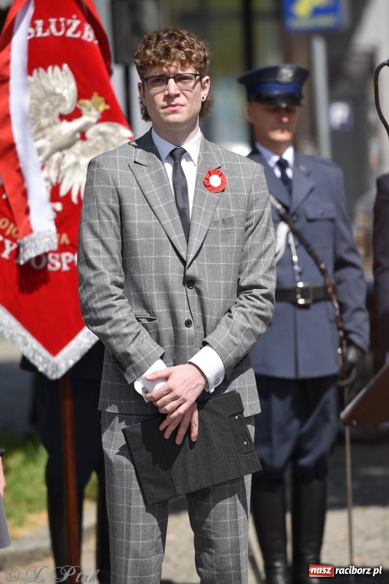 Zdjęcie w galerii na portalu naszraciborz.pl: Radosna patriotyczna majówka w Raciborzu [FOTO i WIDEO] wiadomości z regionu