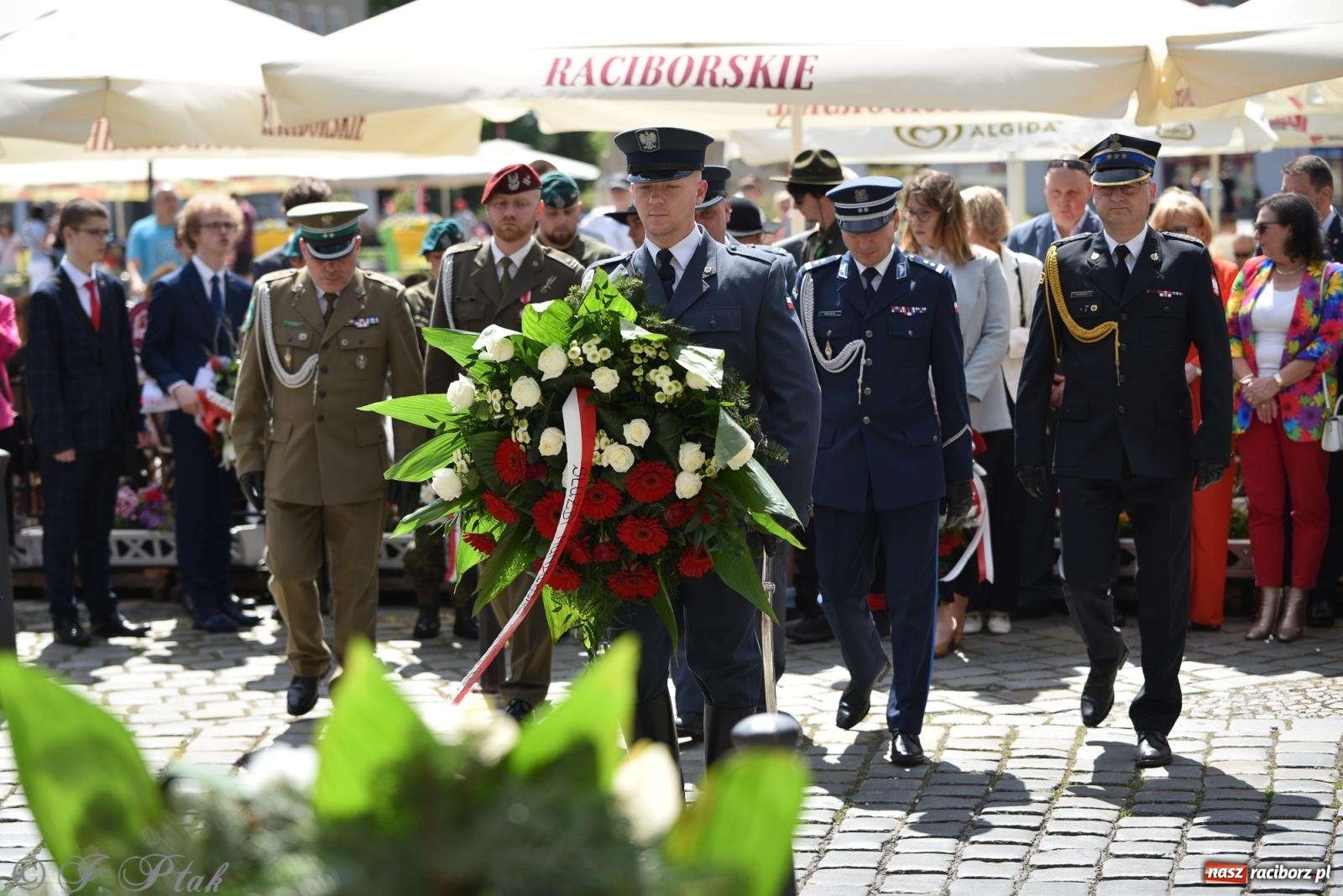 Zdjęcie w galerii na portalu naszraciborz.pl: Radosna patriotyczna majówka w Raciborzu [FOTO i WIDEO] wiadomości z regionu