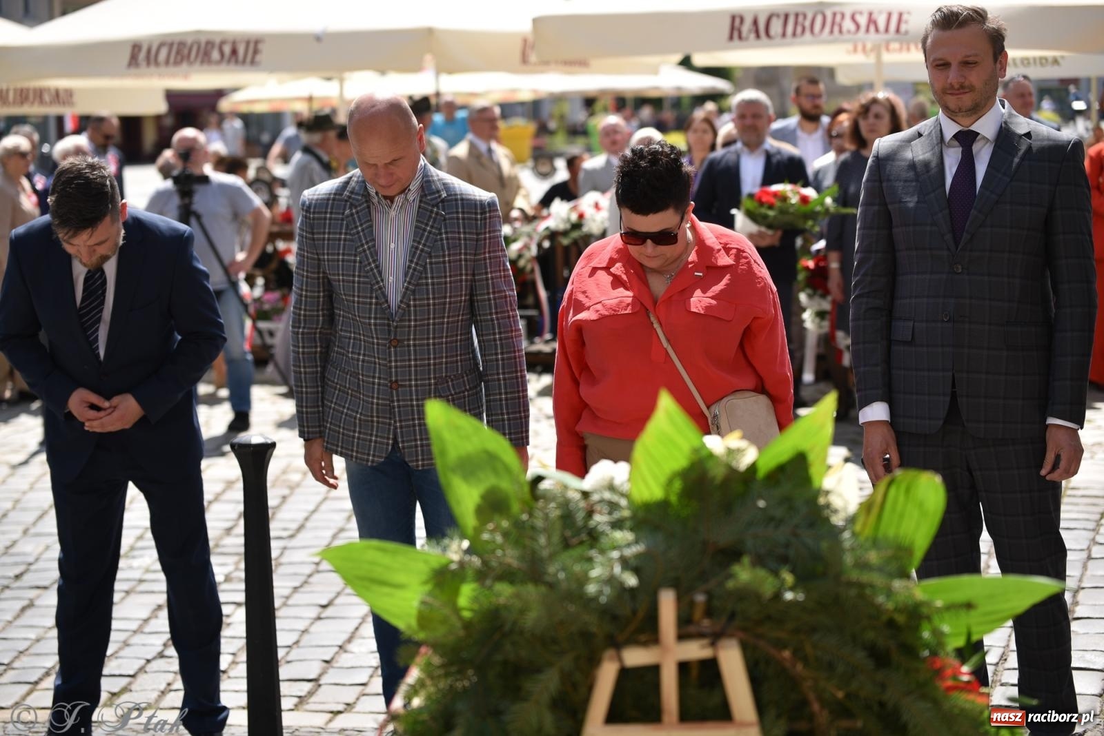 Zdjęcie w galerii na portalu naszraciborz.pl: Radosna patriotyczna majówka w Raciborzu [FOTO i WIDEO] wiadomości z regionu