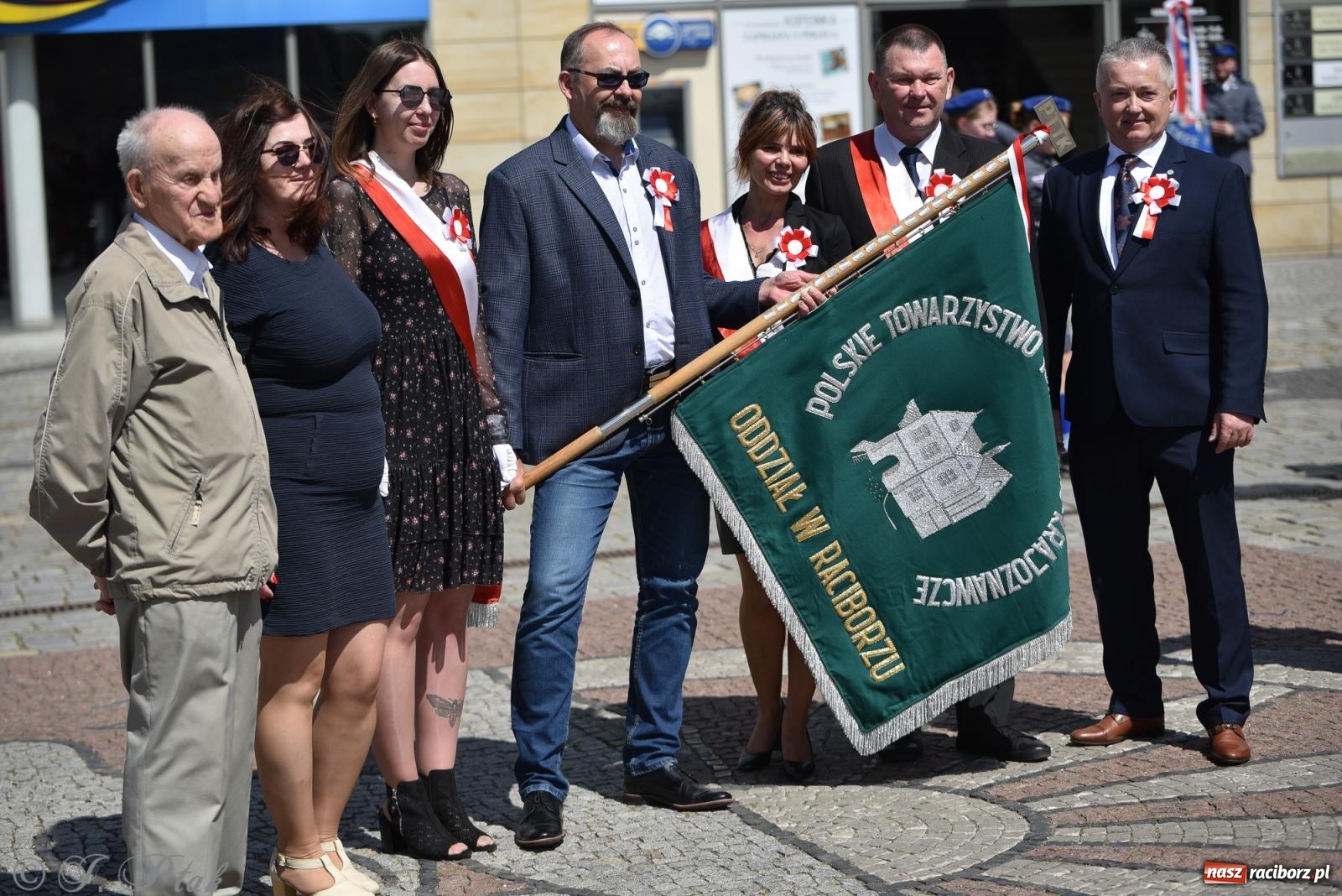 Zdjęcie w galerii na portalu naszraciborz.pl: Radosna patriotyczna majówka w Raciborzu [FOTO i WIDEO] wiadomości z regionu