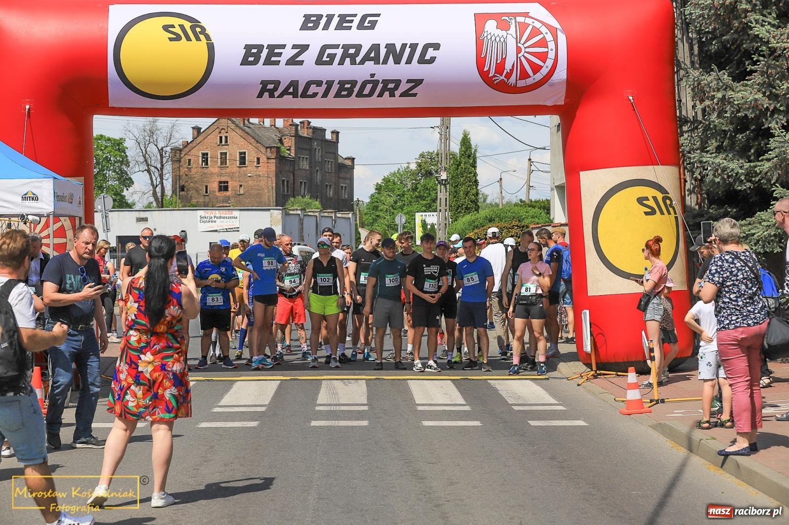 Zdjęcie w galerii na portalu naszraciborz.pl: Policyjny Memoriał i Bieg bez Granic [krótsze dystanse i nordic walking] wiadomości z regionu