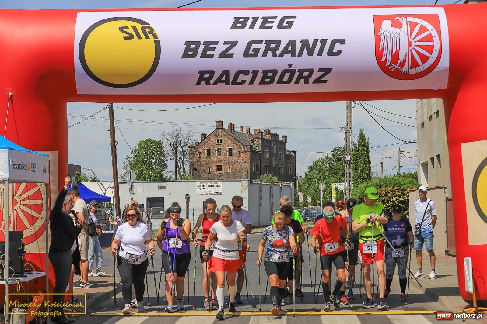 Zdjęcie w galerii na portalu naszraciborz.pl: Policyjny Memoriał i Bieg bez Granic [krótsze dystanse i nordic walking] wiadomości z regionu