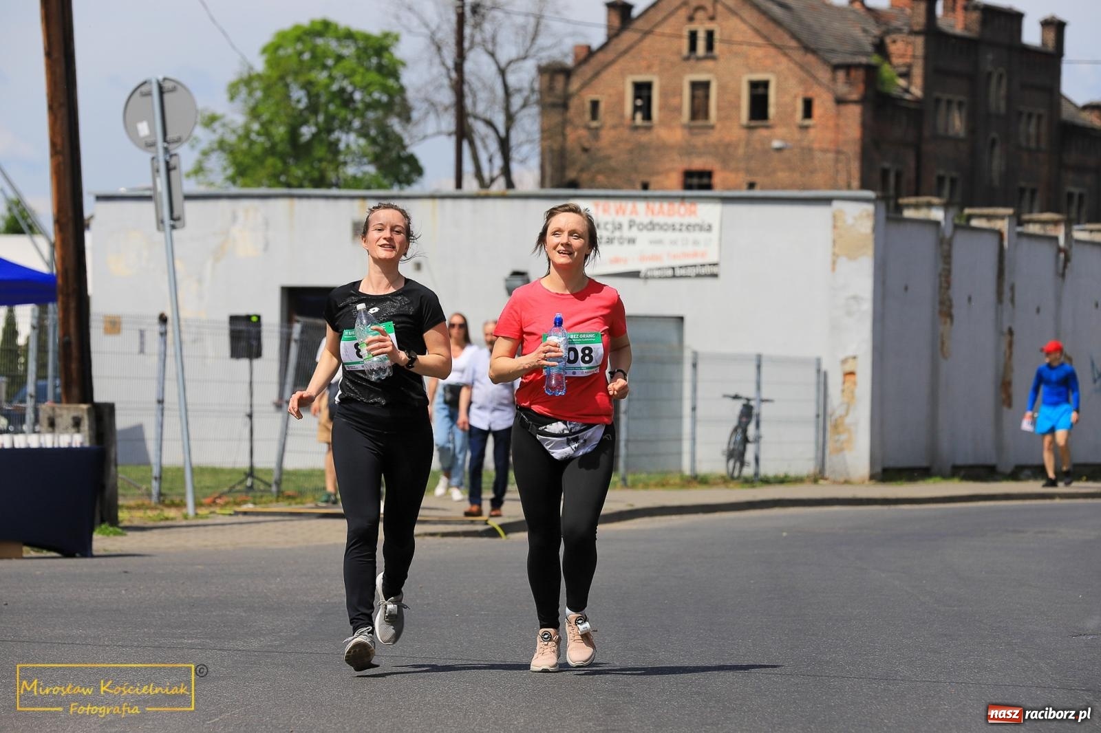 Zdjęcie w galerii na portalu naszraciborz.pl: Policyjny Memoriał i Bieg bez Granic [krótsze dystanse i nordic walking] wiadomości z regionu