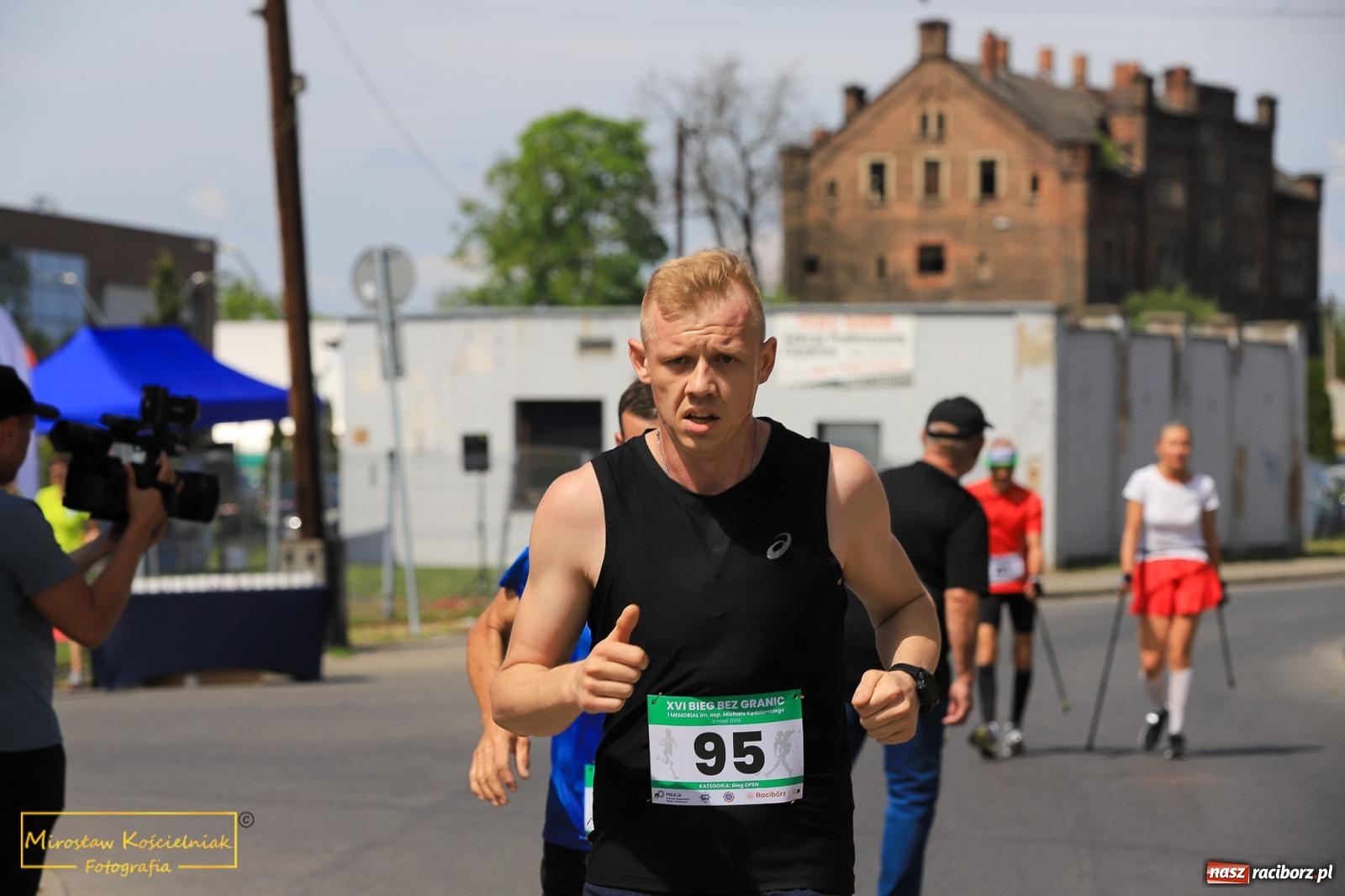 Zdjęcie w galerii na portalu naszraciborz.pl: Policyjny Memoriał i Bieg bez Granic [krótsze dystanse i nordic walking] wiadomości z regionu