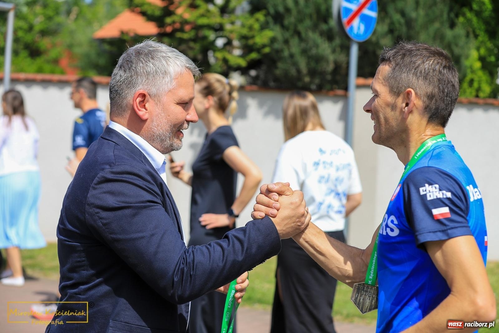 Zdjęcie w galerii na portalu naszraciborz.pl: Policyjny Memoriał i Bieg bez Granic [krótsze dystanse i nordic walking] wiadomości z regionu