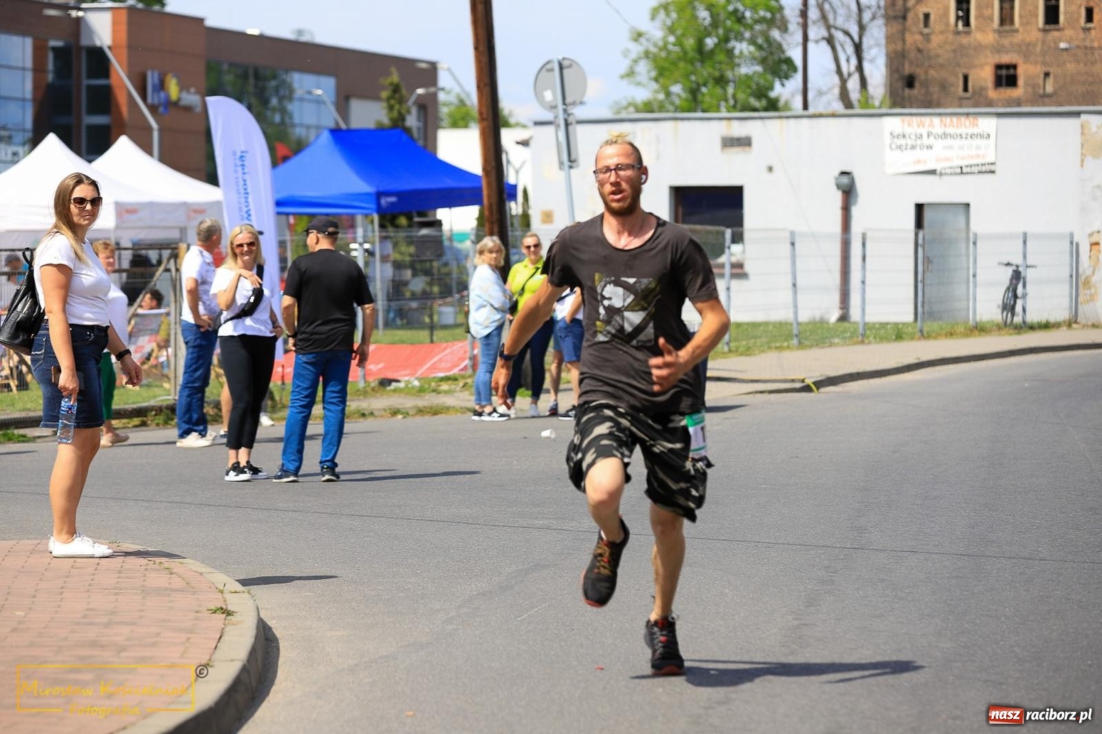 Zdjęcie w galerii na portalu naszraciborz.pl: Policyjny Memoriał i Bieg bez Granic [krótsze dystanse i nordic walking] wiadomości z regionu