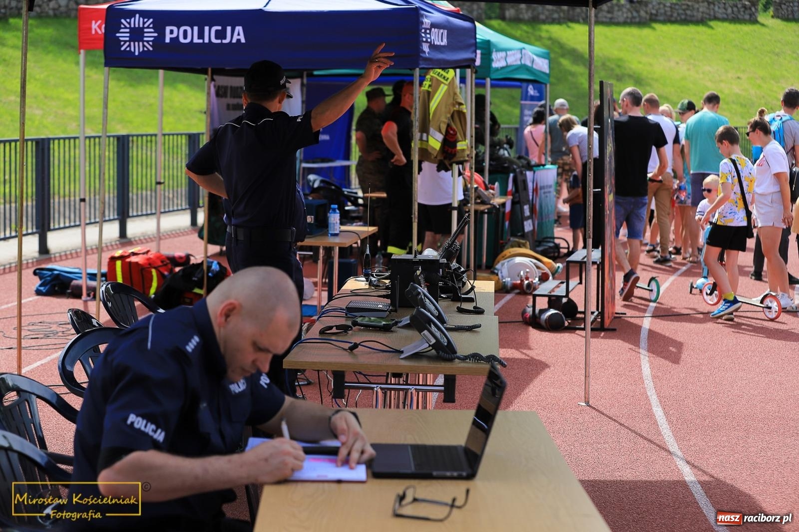 Zdjęcie w galerii na portalu naszraciborz.pl: Policyjny Memoriał i Bieg bez Granic [krótsze dystanse i nordic walking] wiadomości z regionu