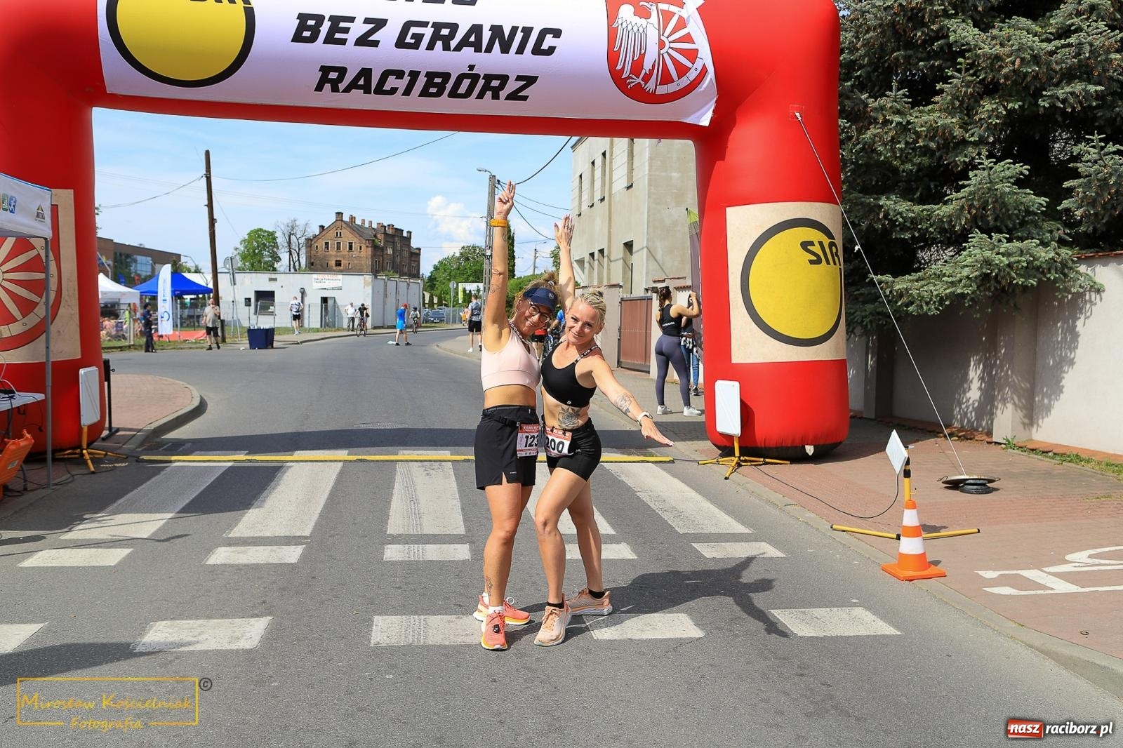 Zdjęcie w galerii na portalu naszraciborz.pl: Policyjny Memoriał i Bieg bez Granic [krótsze dystanse i nordic walking] wiadomości z regionu