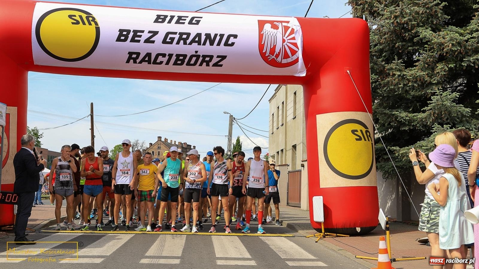 Zdjęcie w galerii na portalu naszraciborz.pl: Policyjny Memoriał i Bieg bez Granic [krótsze dystanse i nordic walking] wiadomości z regionu