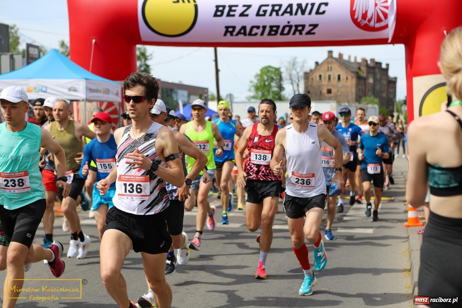 Zdjęcie w galerii na portalu naszraciborz.pl: Policyjny Memoriał i Bieg bez Granic [krótsze dystanse i nordic walking] wiadomości z regionu